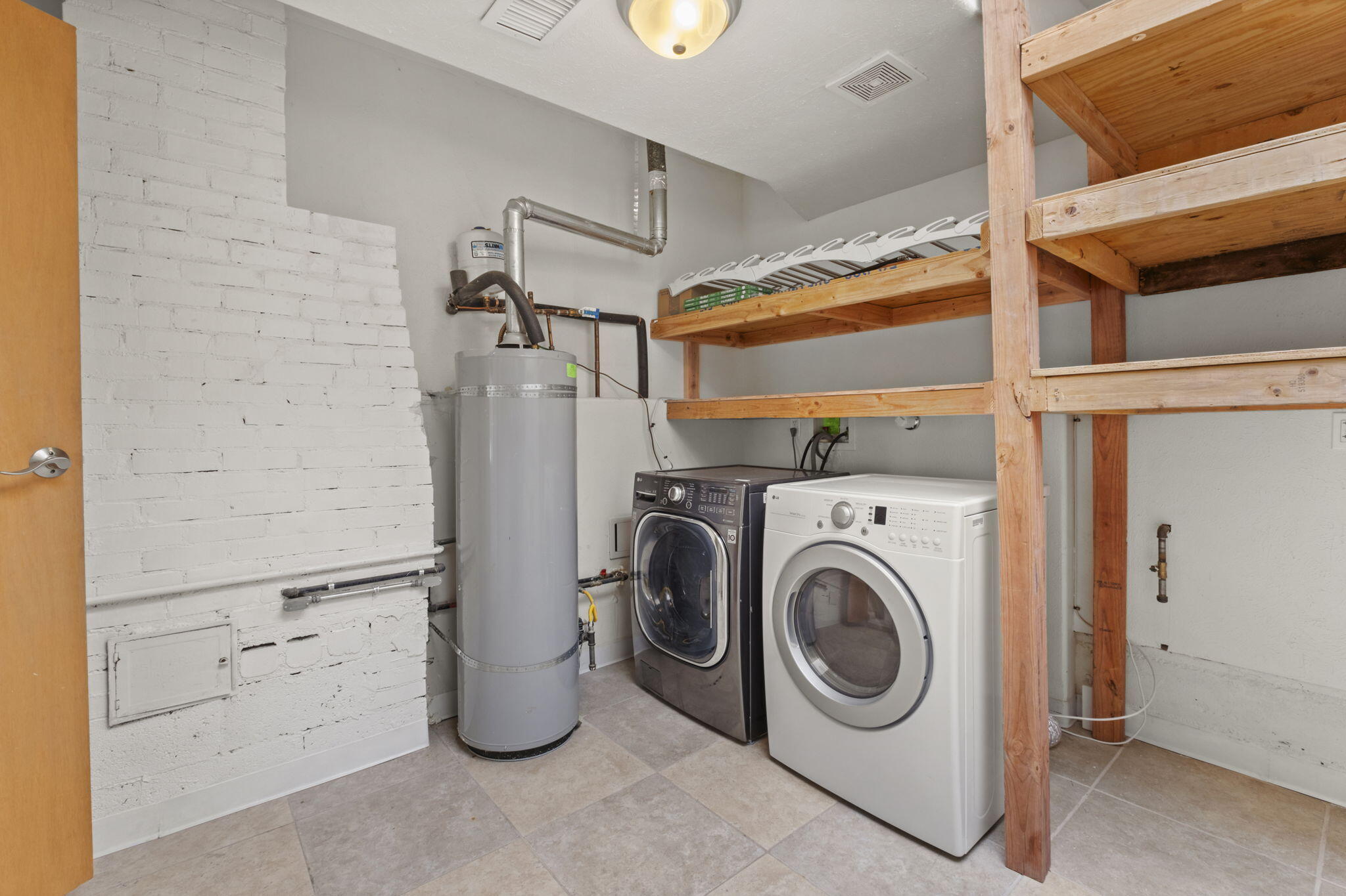 3036 SAN RAFAEL Avenue SE