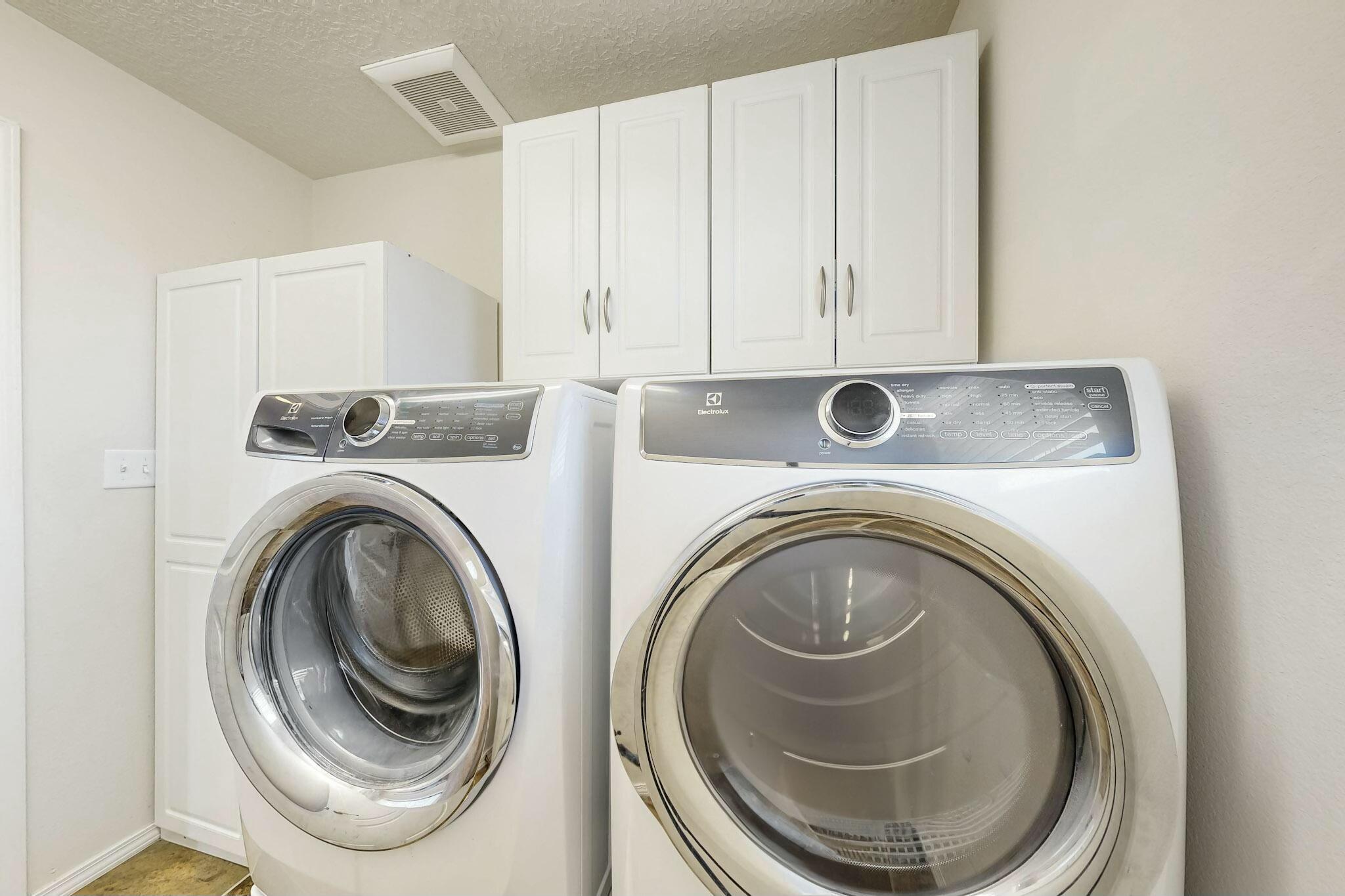 9631 IRON ROCK Drive NW