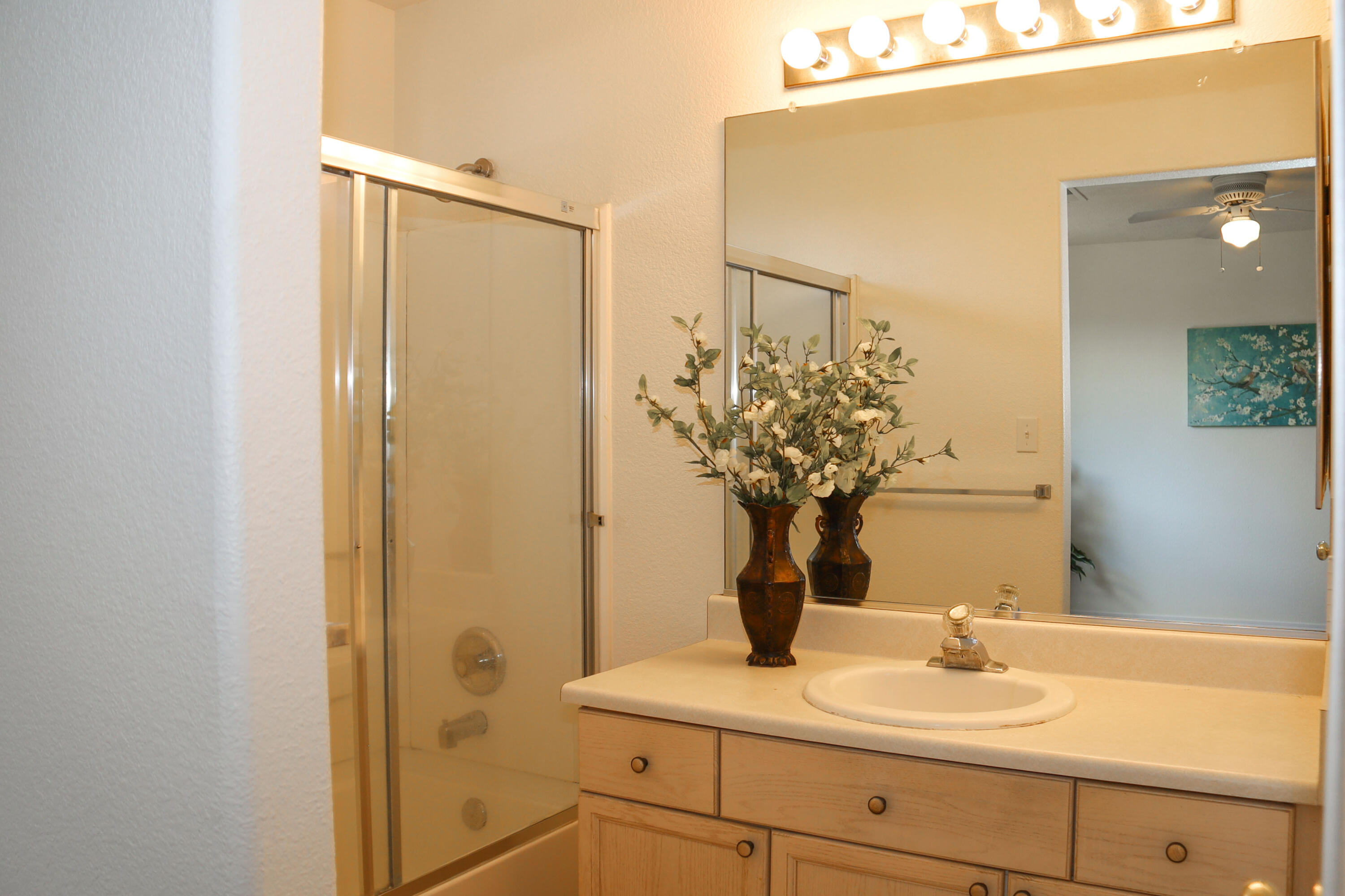 6912 Limestone Avenue NE