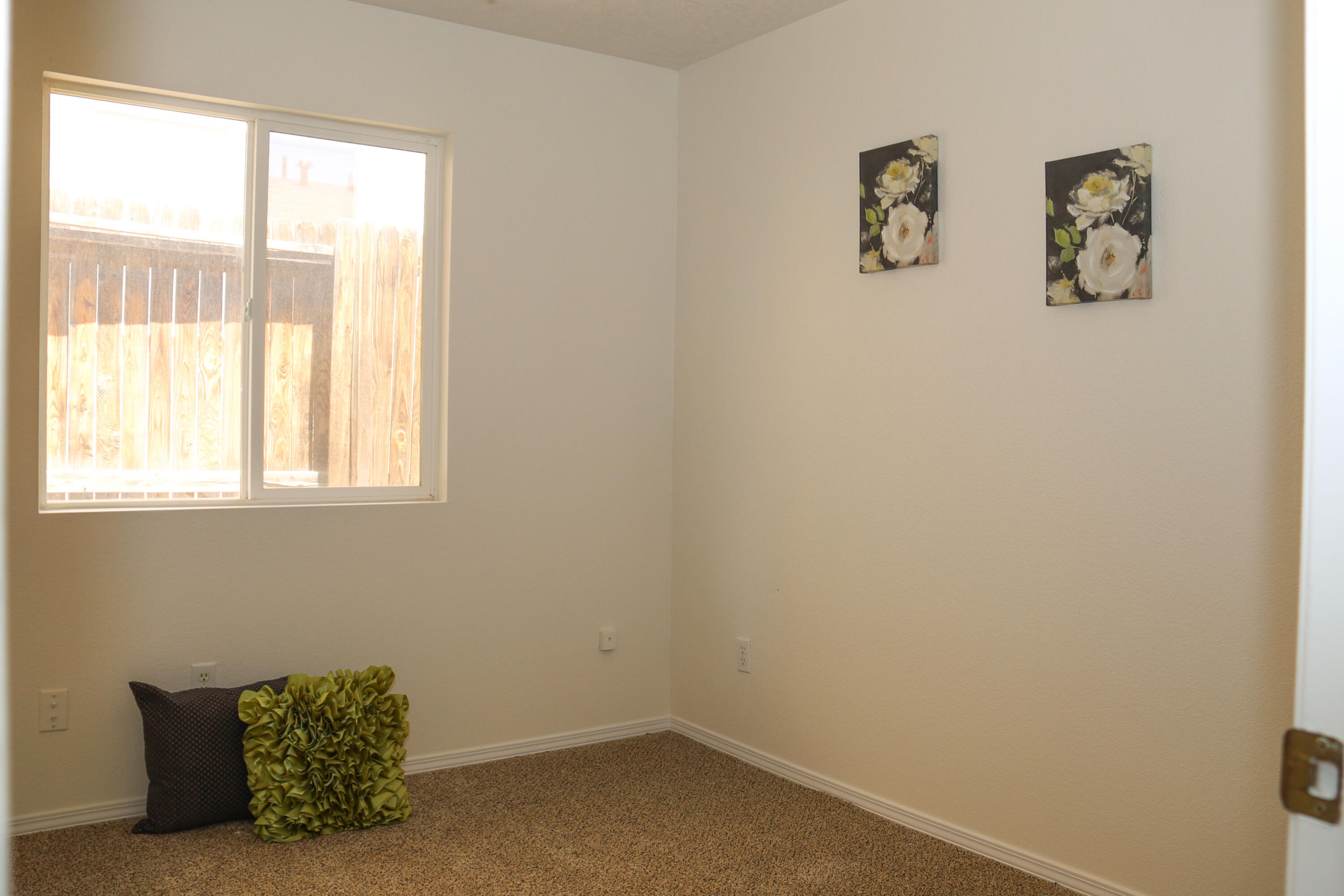 6912 Limestone Avenue NE