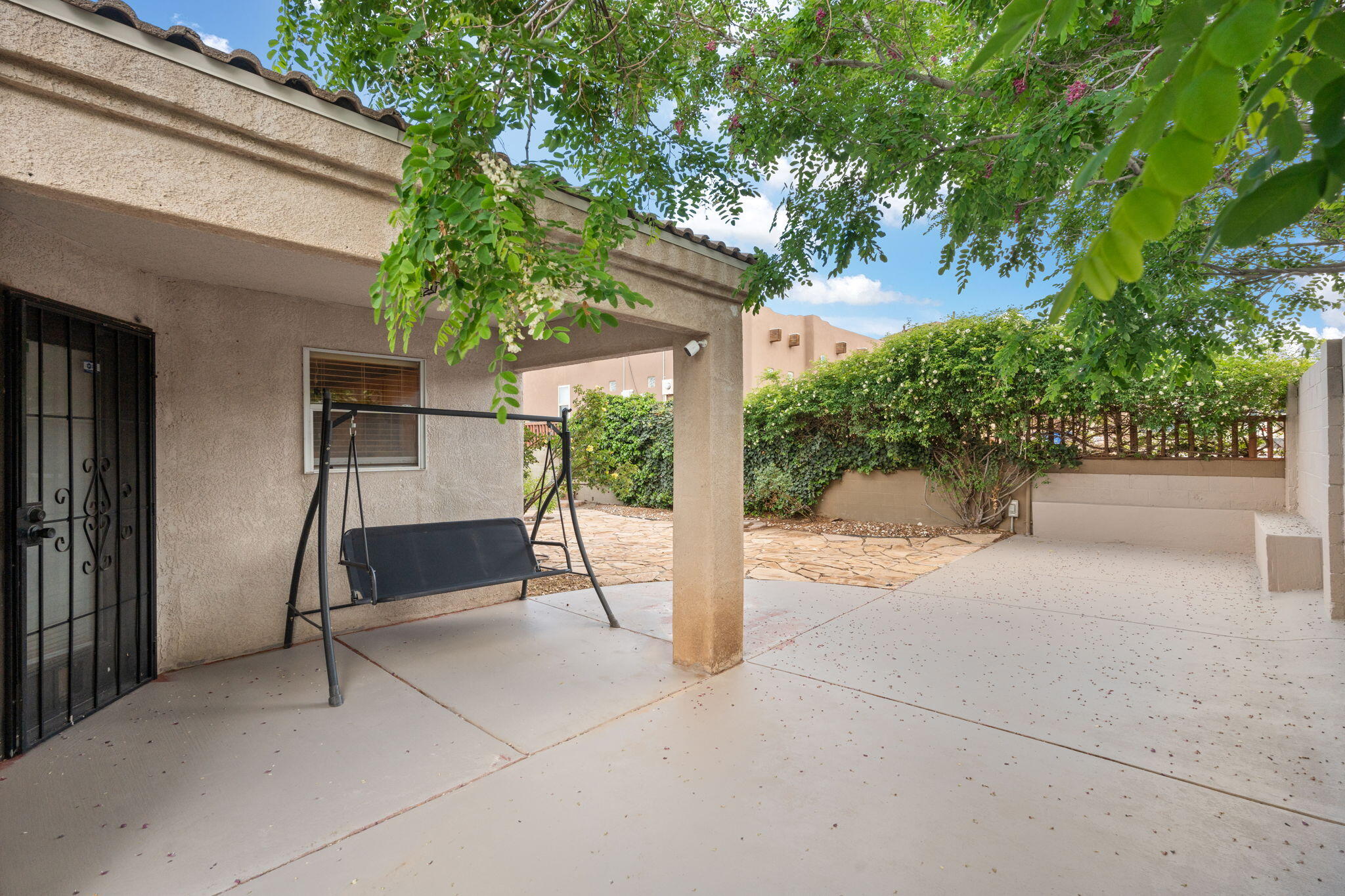 4700 Crestridge Avenue NW