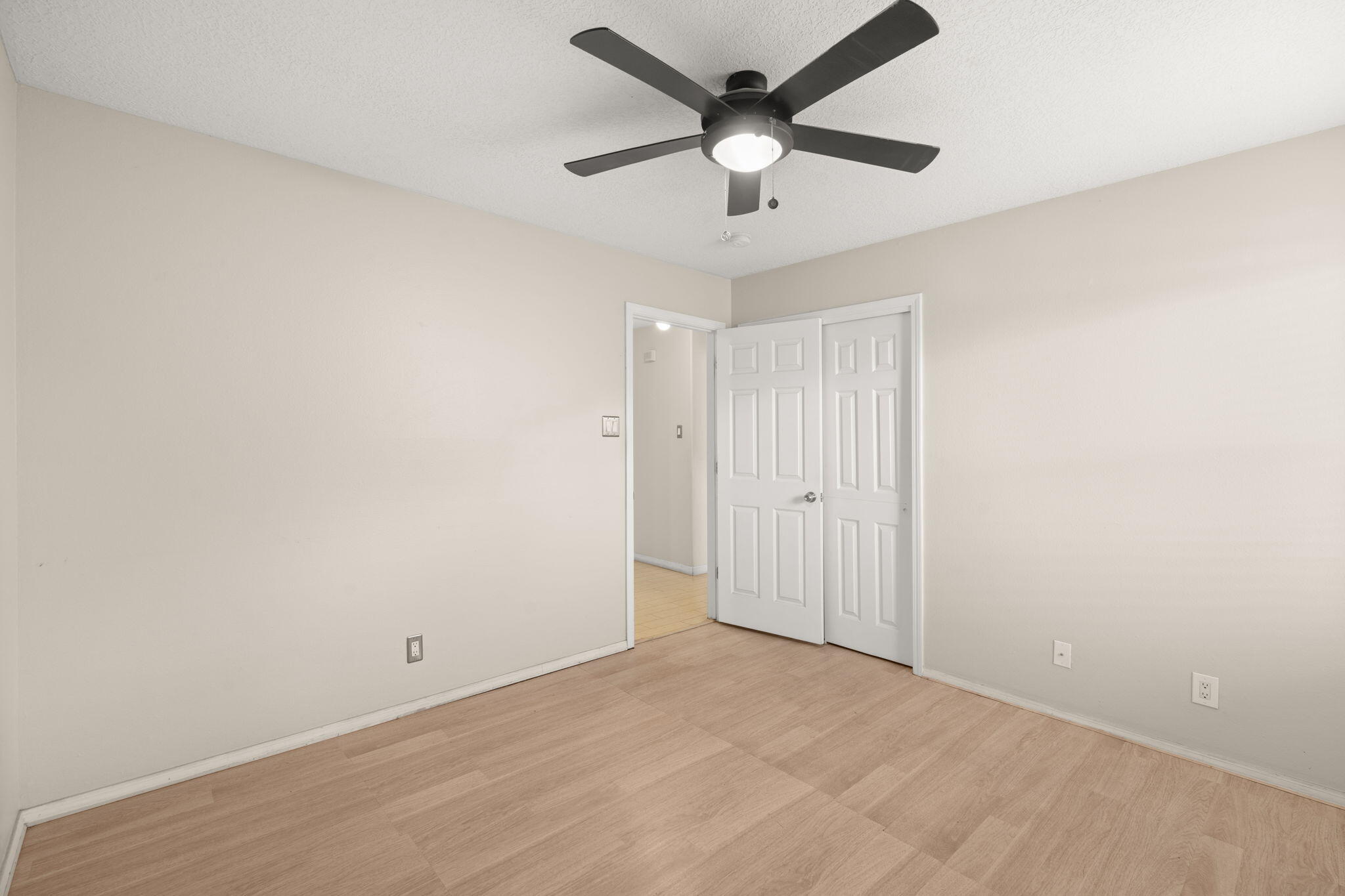 4700 Crestridge Avenue NW