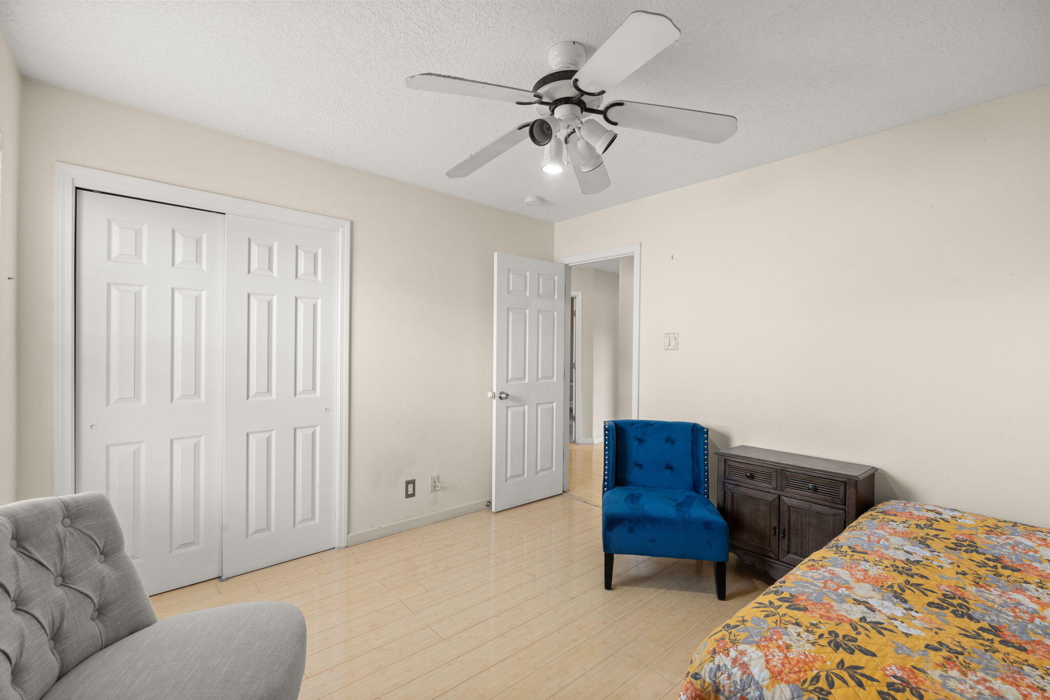 4700 Crestridge Avenue NW