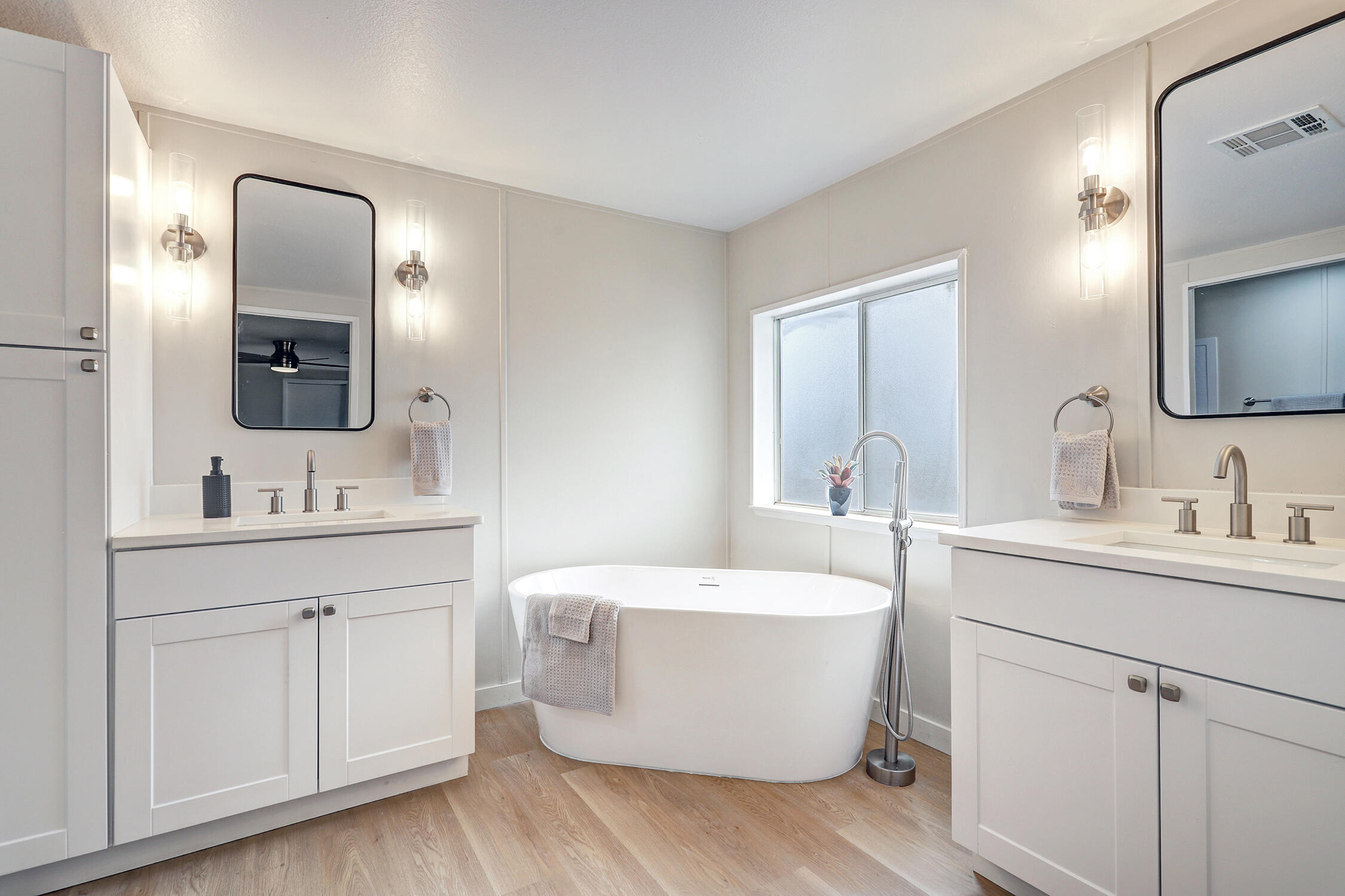 22 OLD MILWAUKEE Road