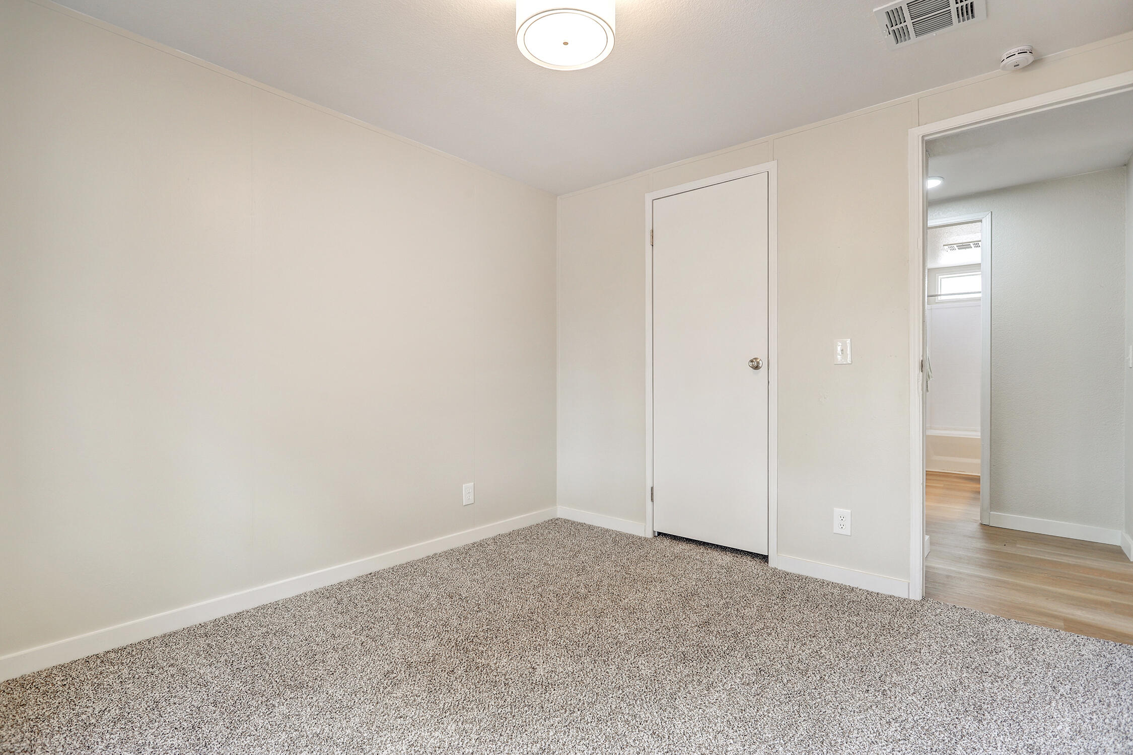 22 OLD MILWAUKEE Road