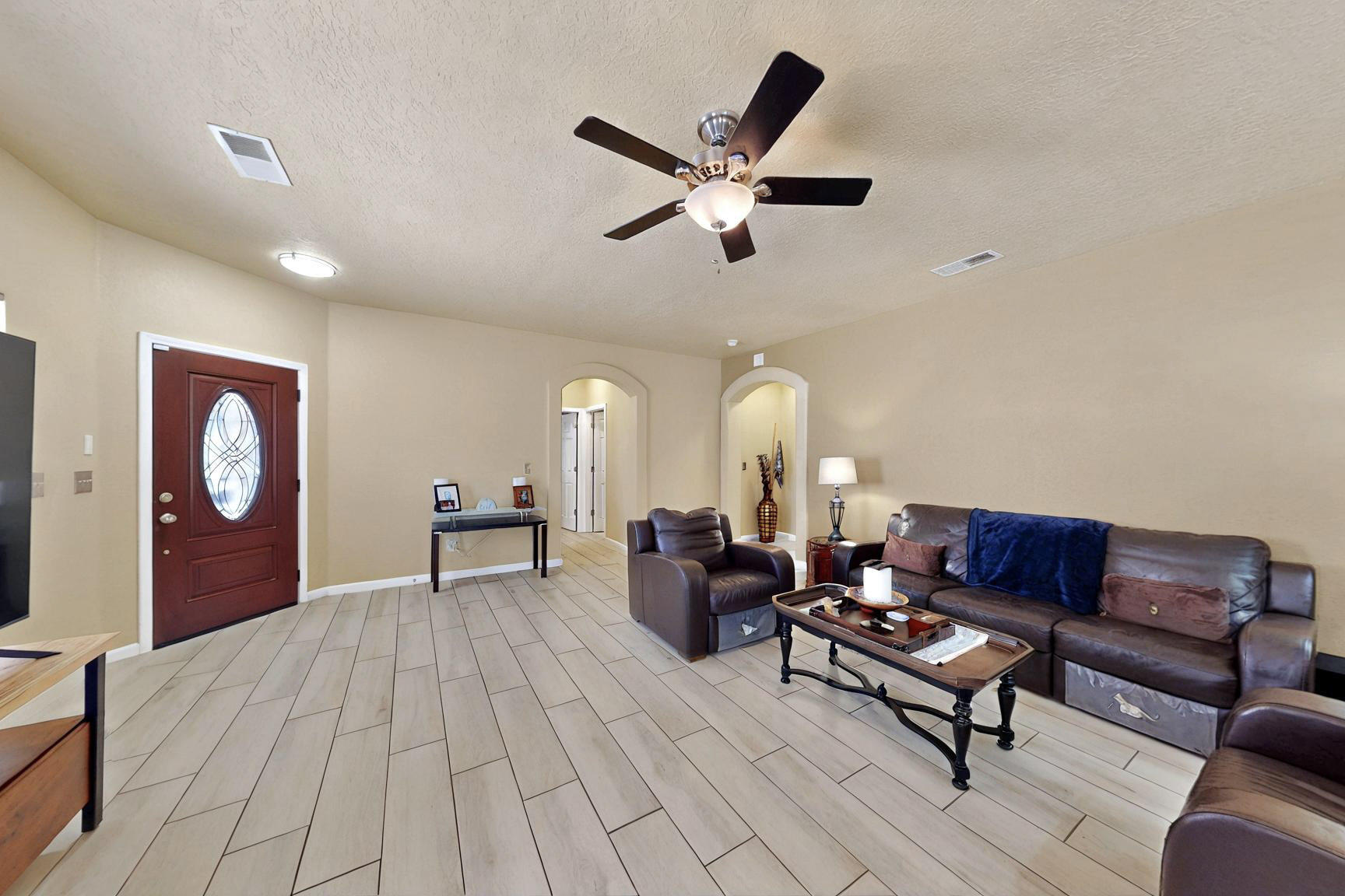 1019 MAROA Street NW