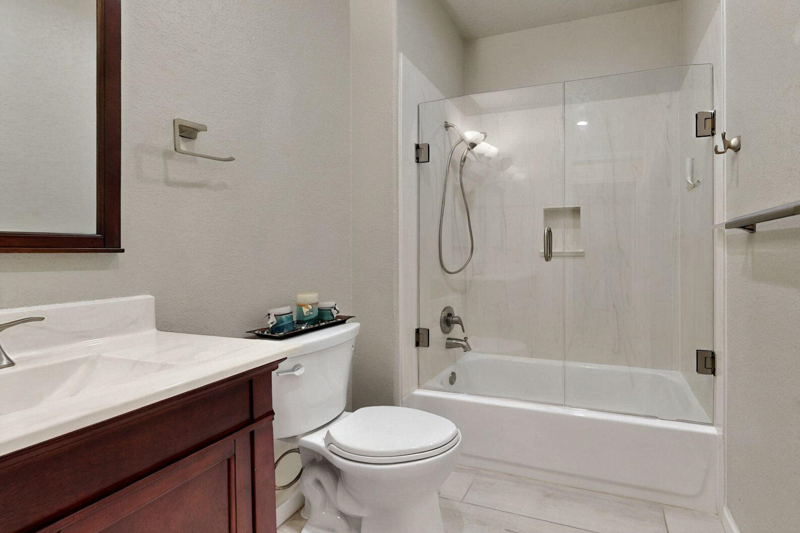 1019 MAROA Street NW