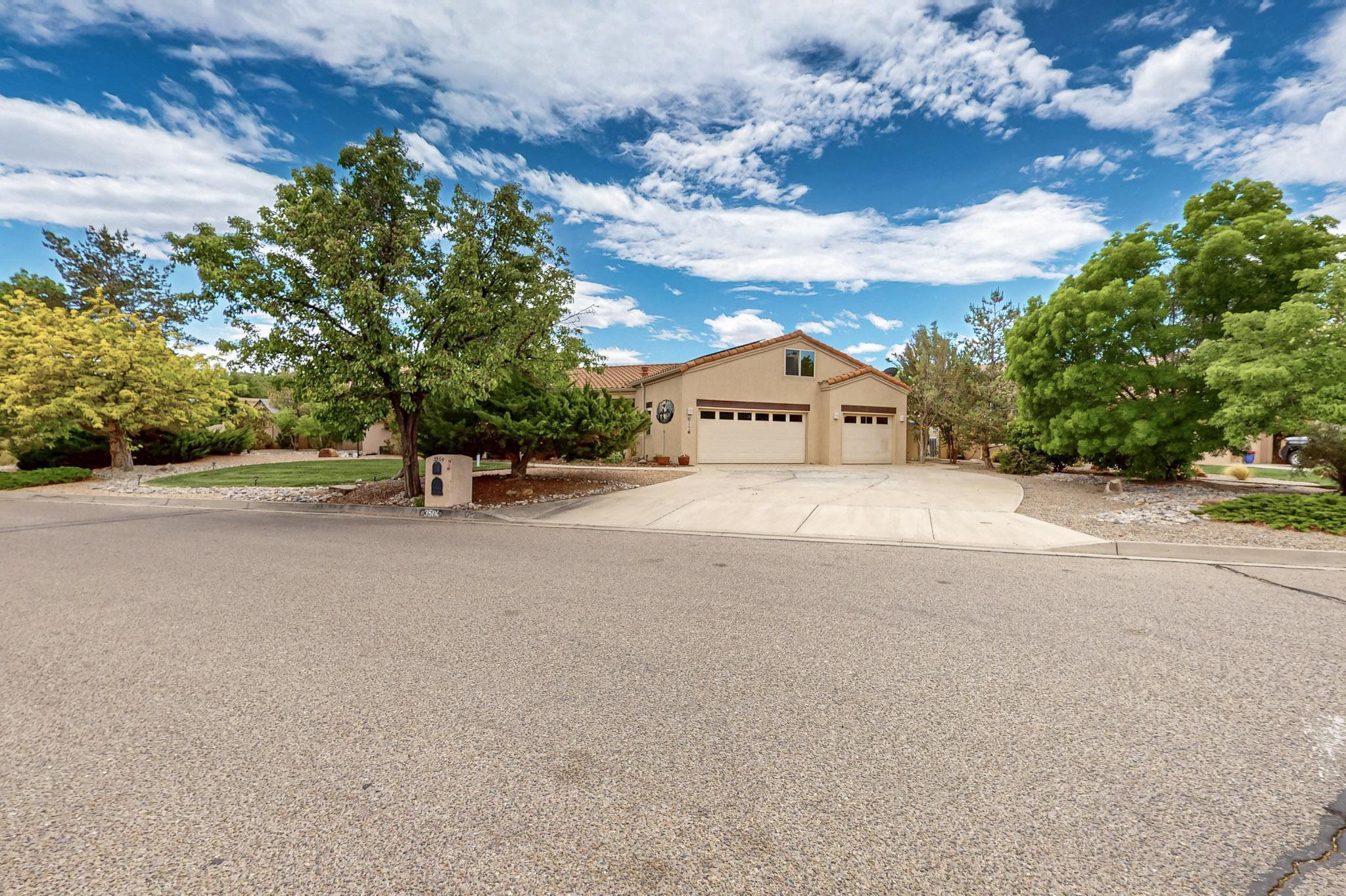 3504 NEWCASTLE Drive SE