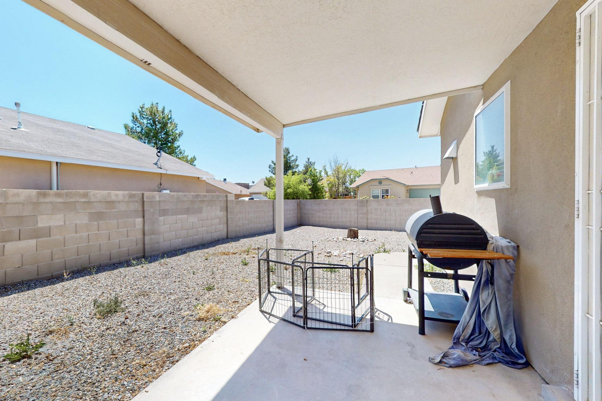 10900 BANDELIER Drive NW