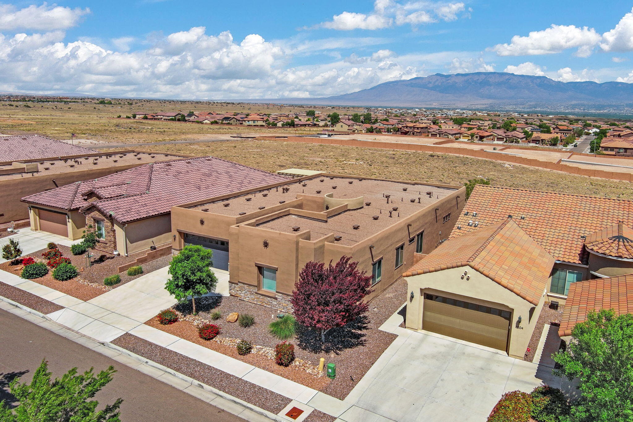 6808 Vista Luces Street NW