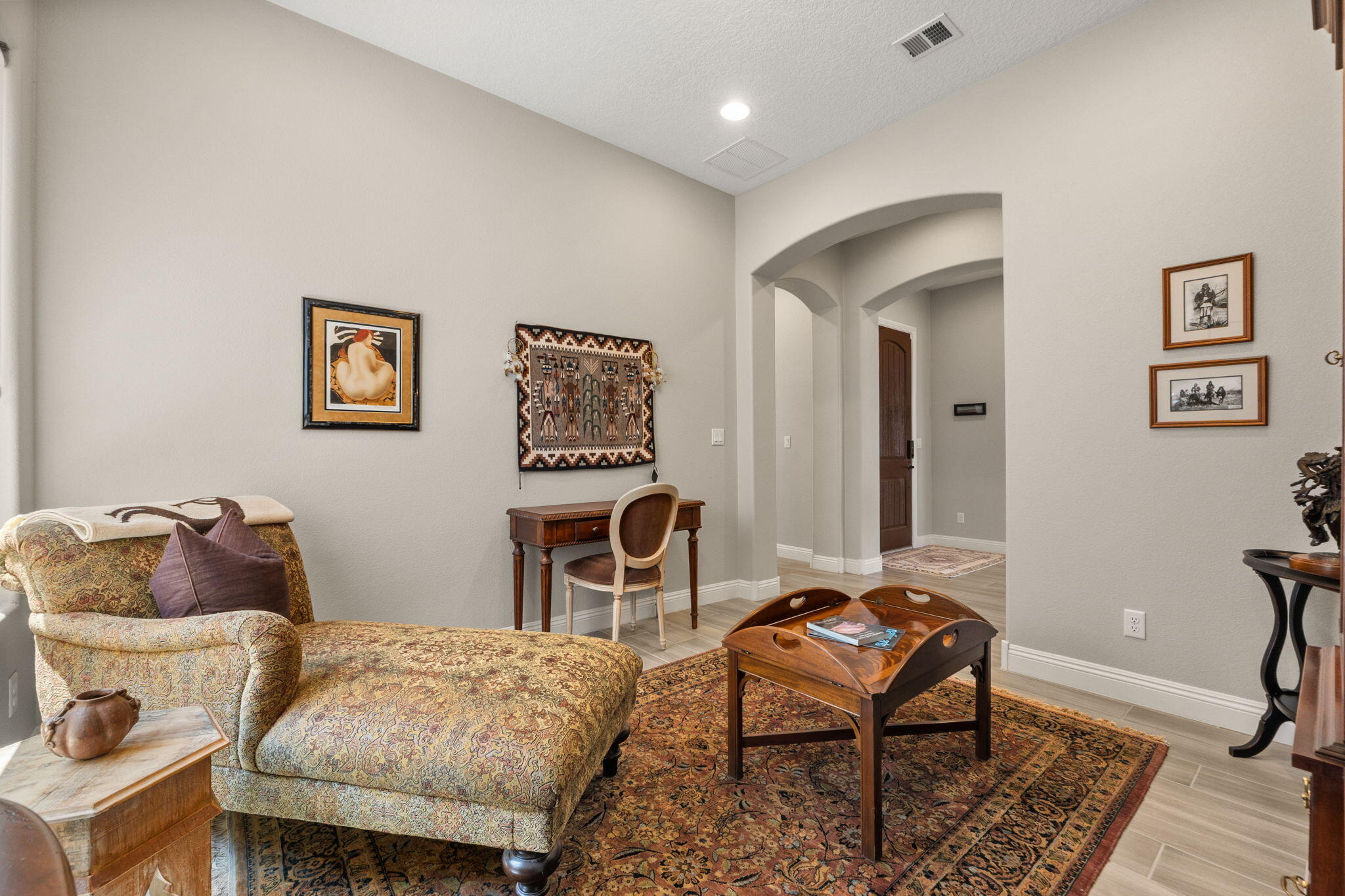 6808 Vista Luces Street NW