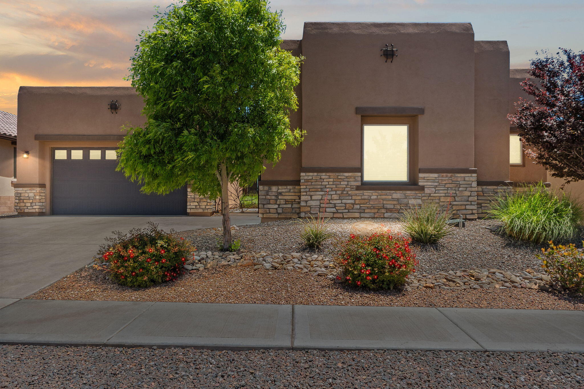 6808 Vista Luces Street NW