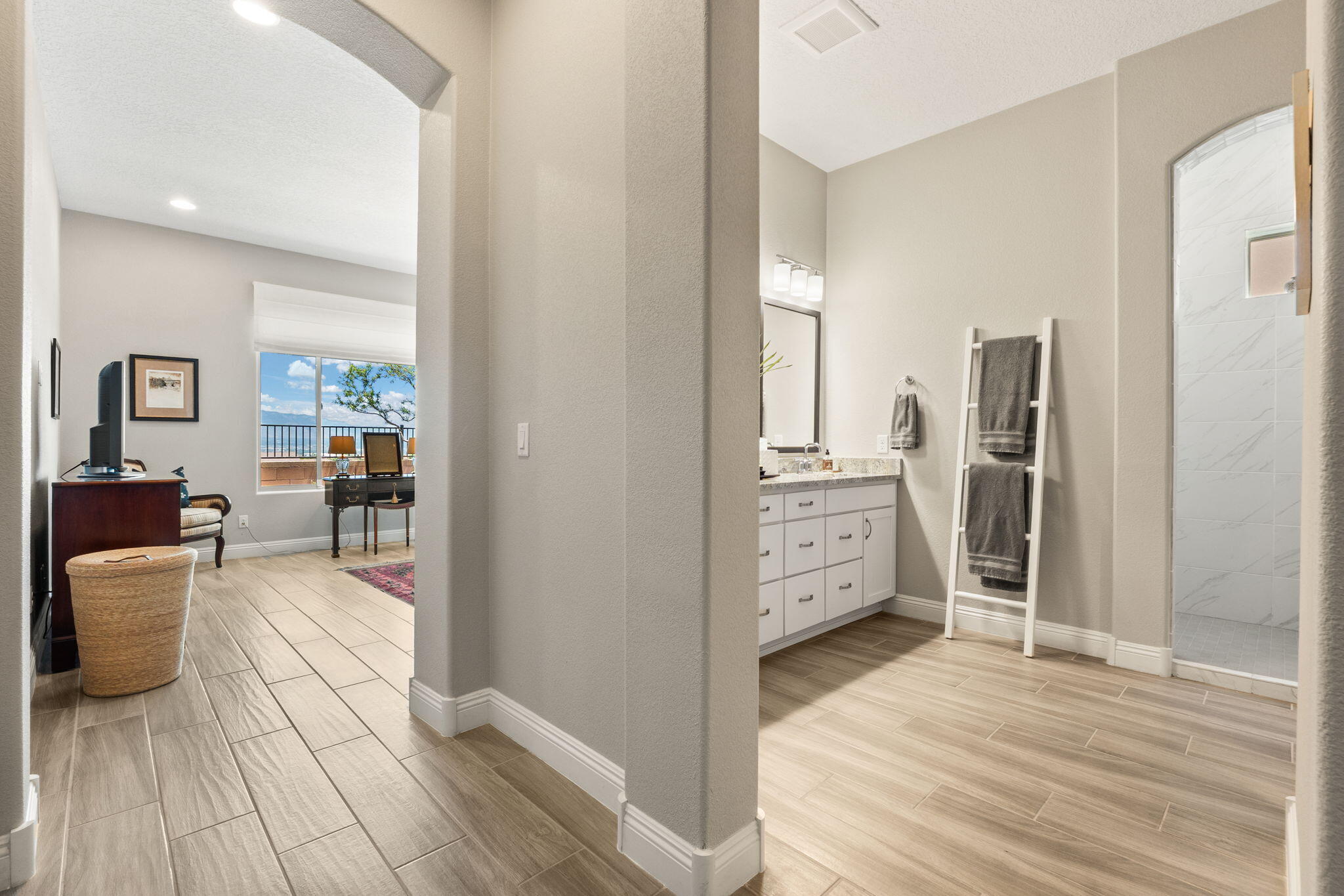 6808 Vista Luces Street NW