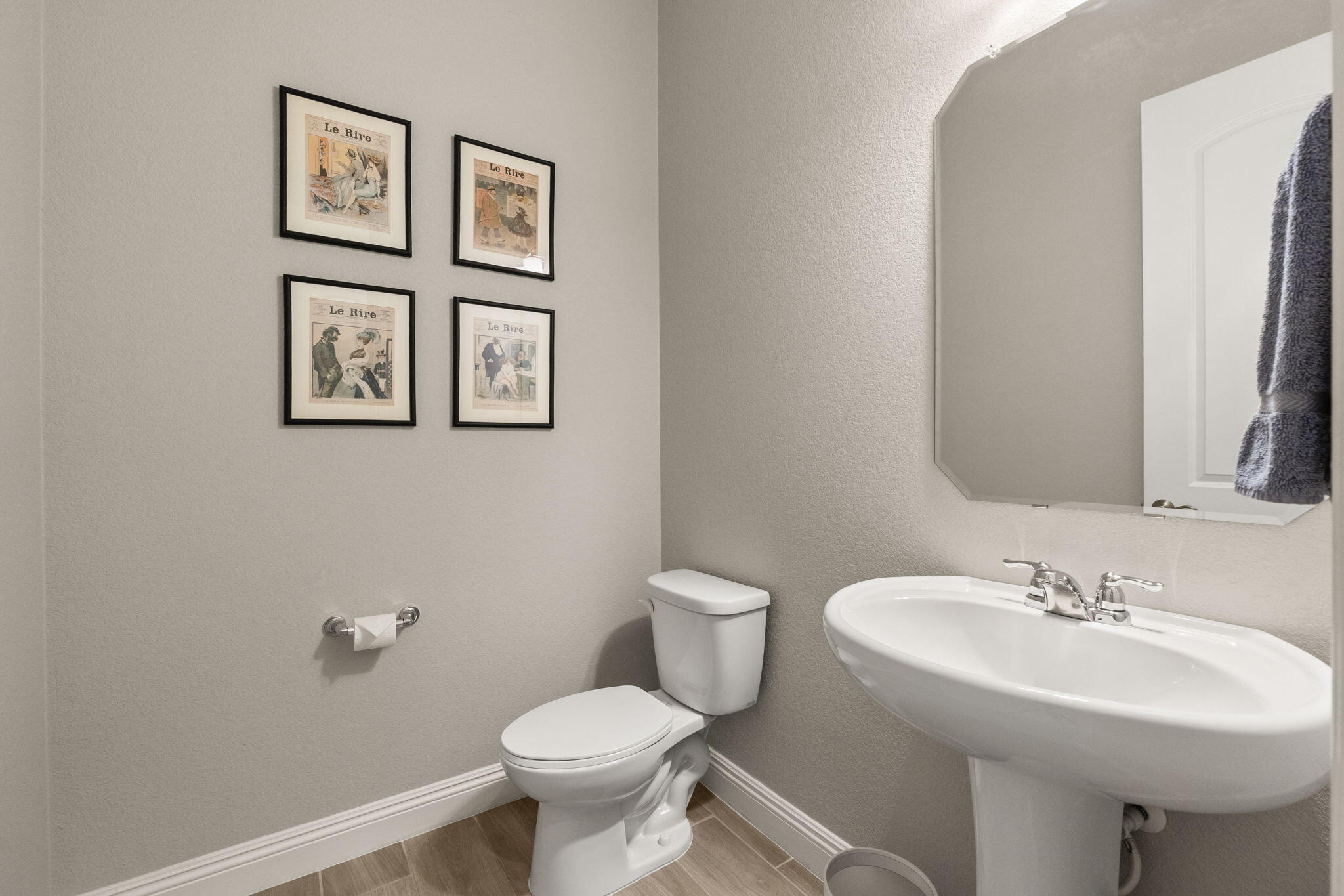 6808 Vista Luces Street NW