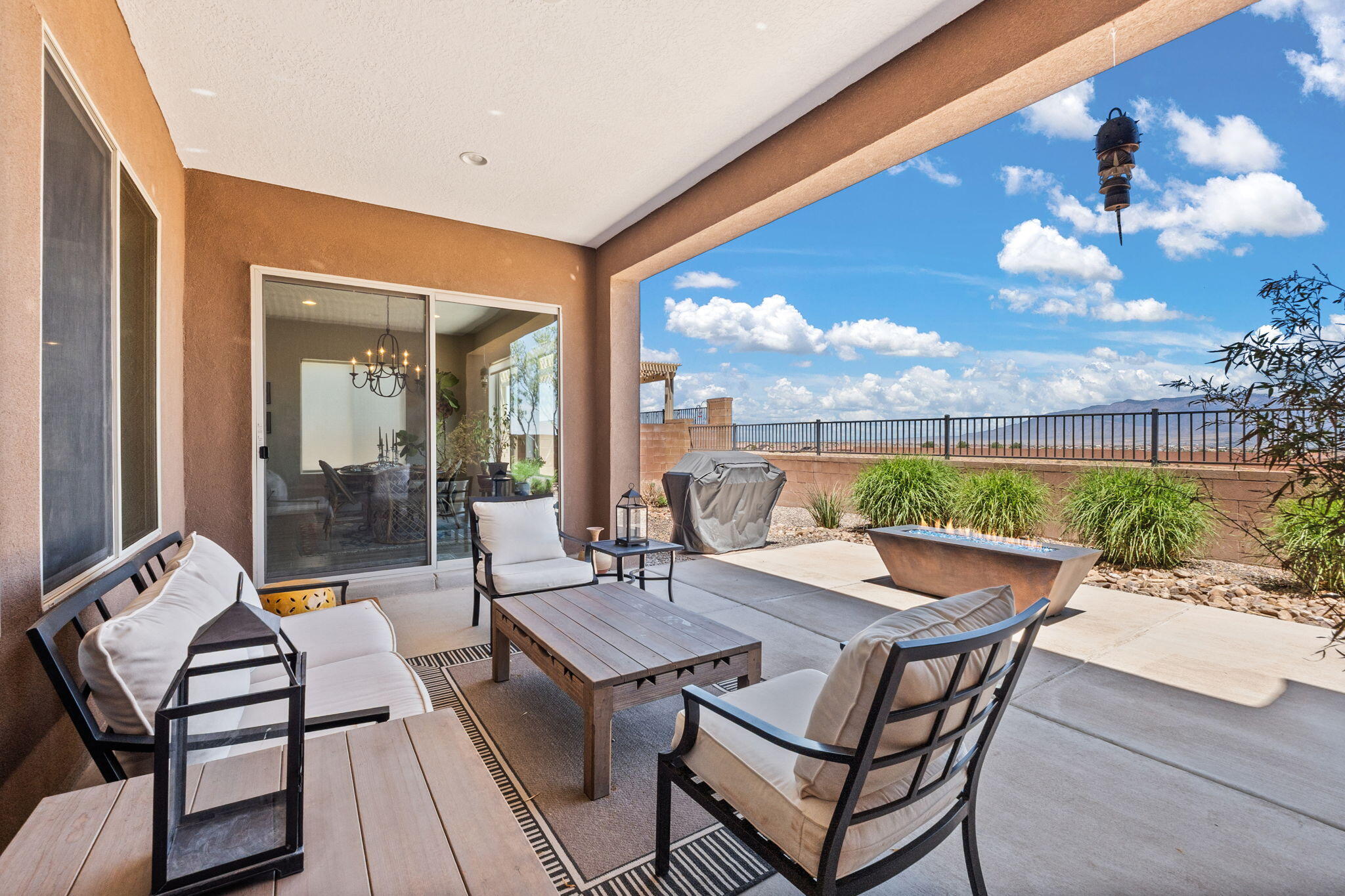 6808 Vista Luces Street NW