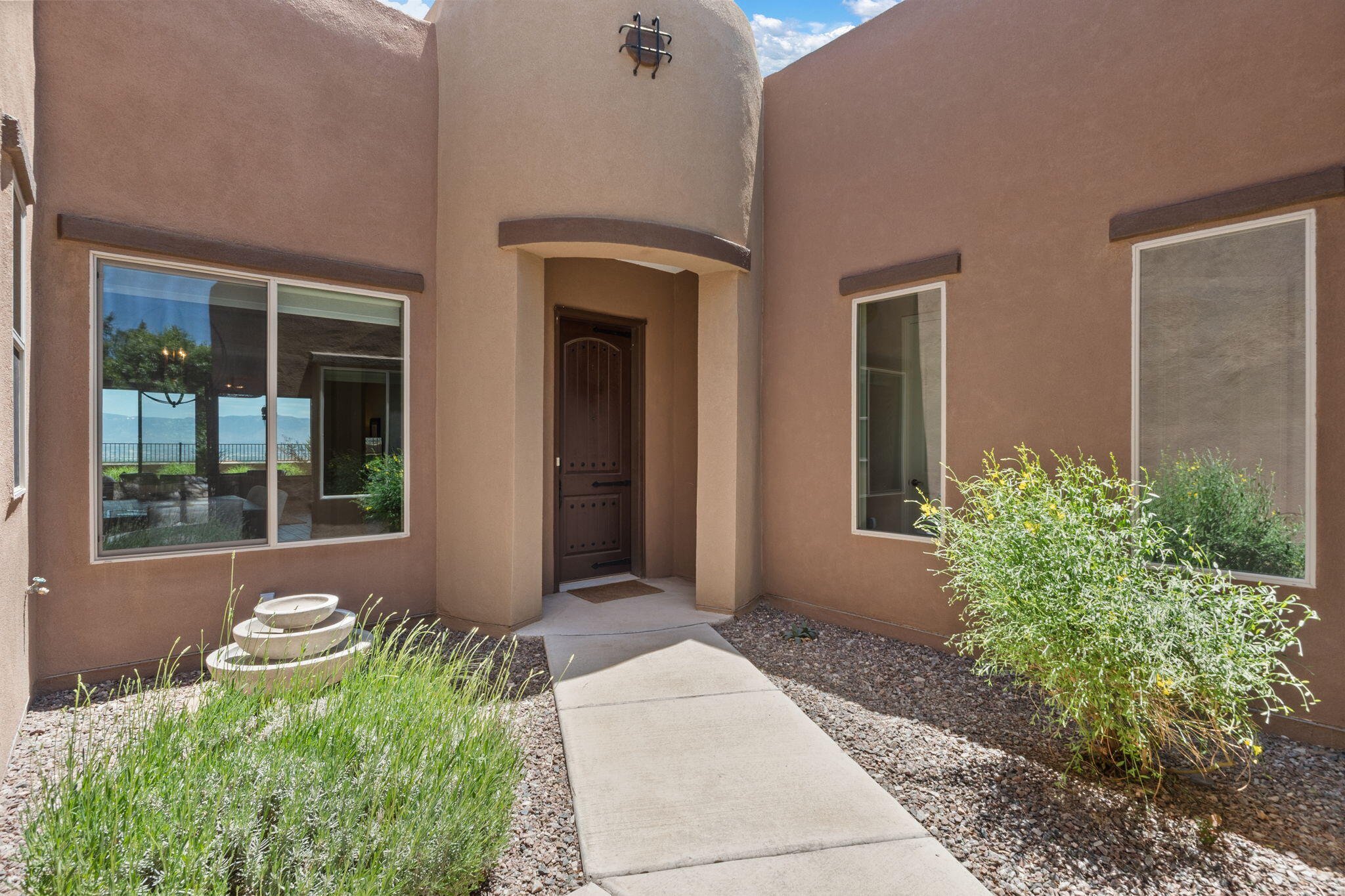 6808 Vista Luces Street NW