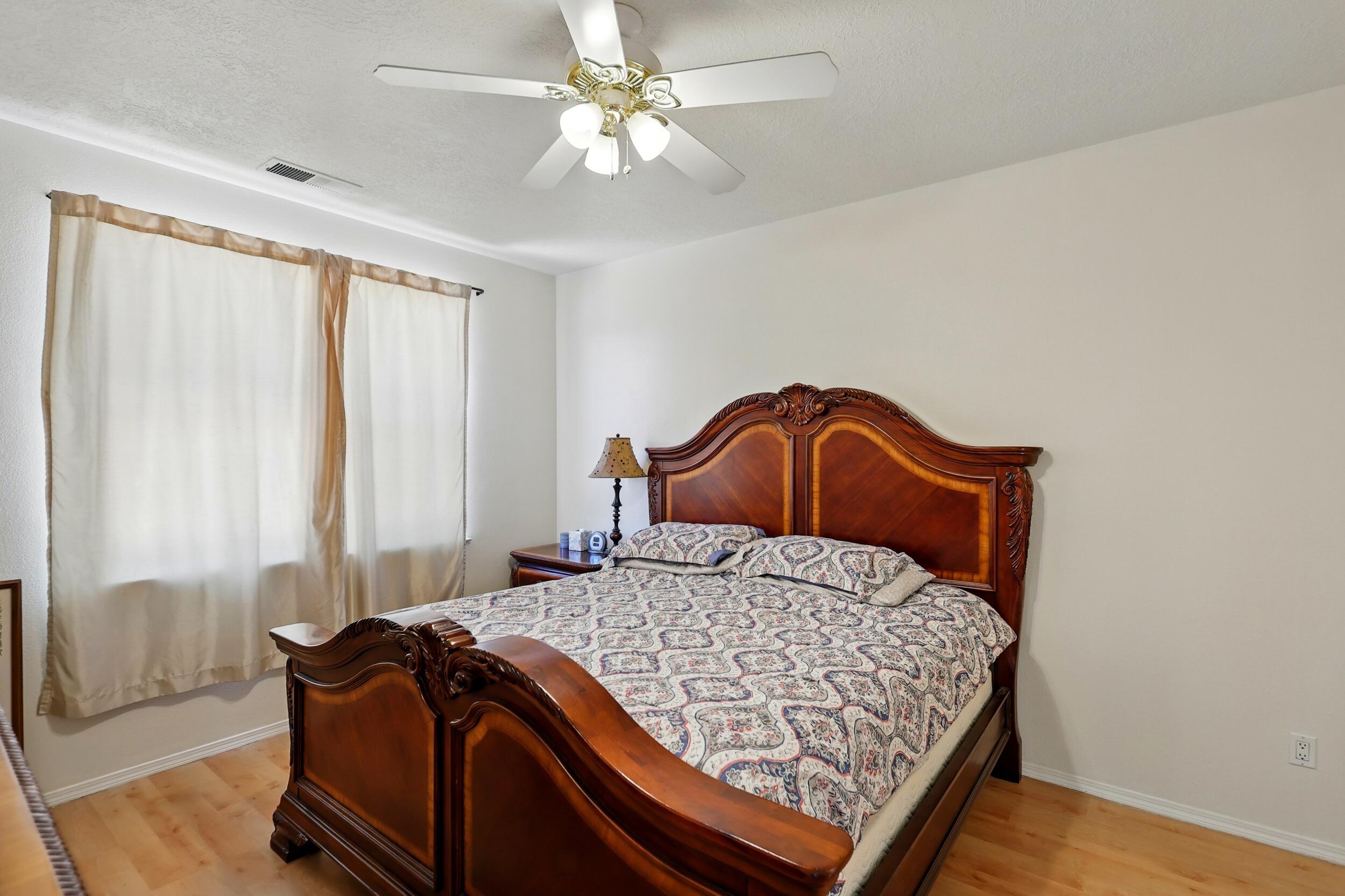 7224 CASCADA Road NW