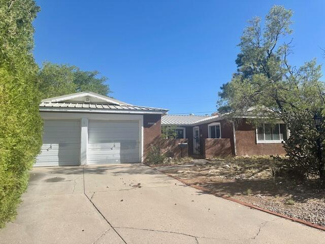 3409 Sequoia Court NE