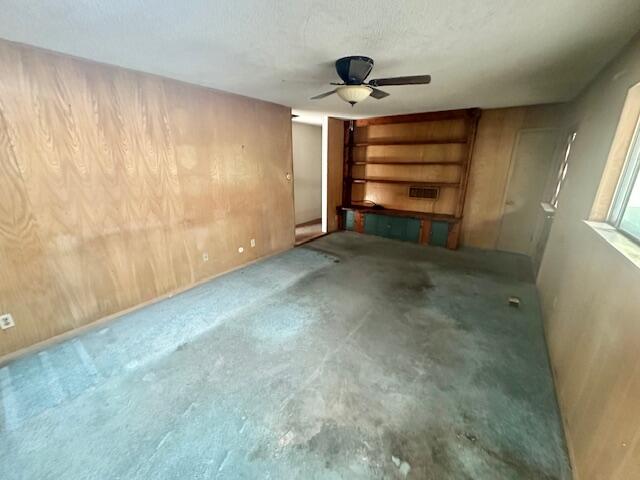 3409 Sequoia Court NE