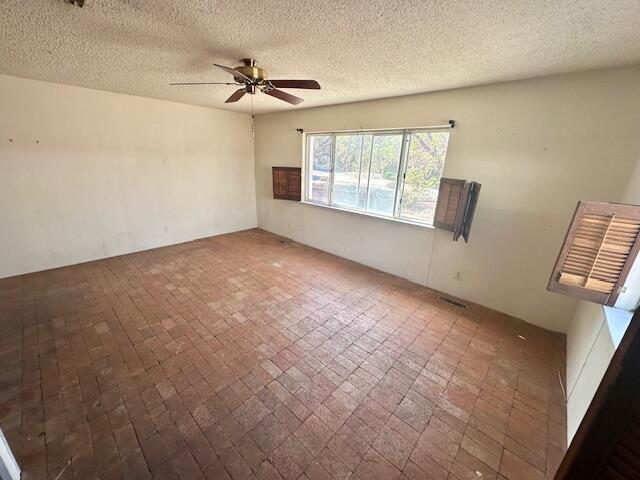 3409 Sequoia Court NE