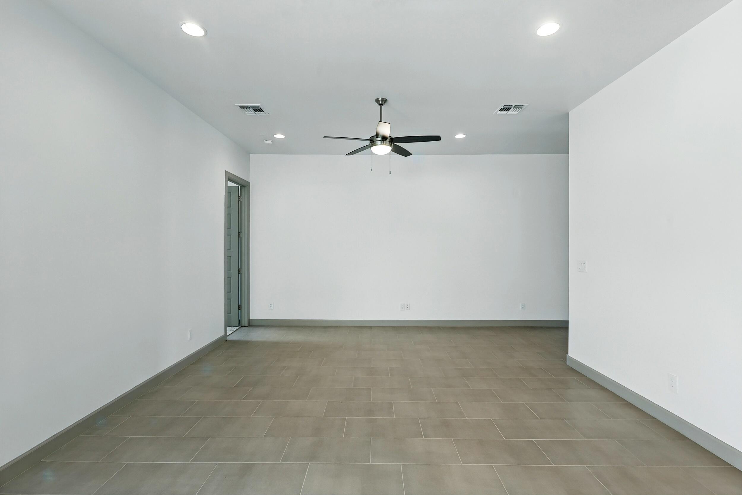 1664 TESORO Loop NW