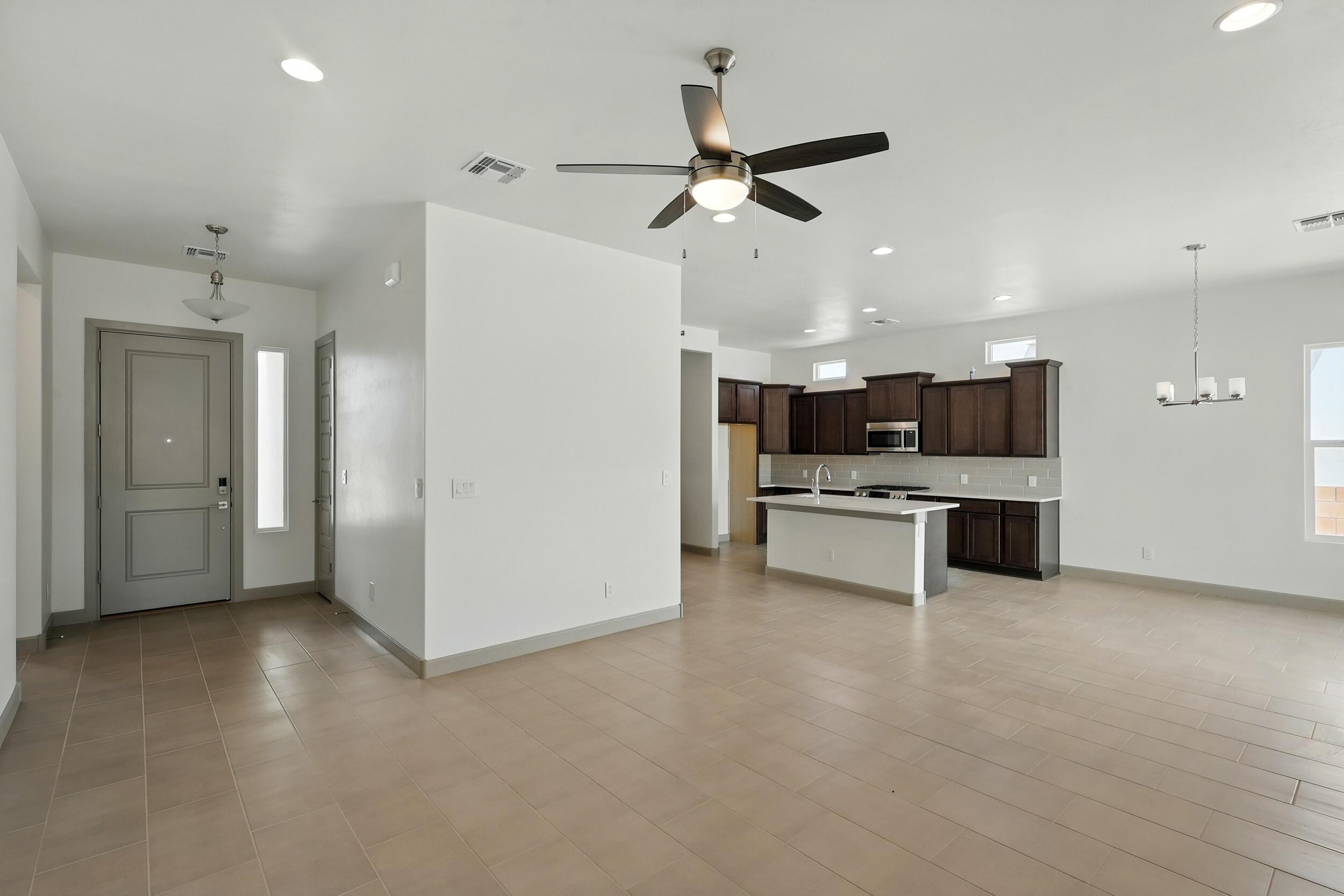 1664 TESORO Loop NW