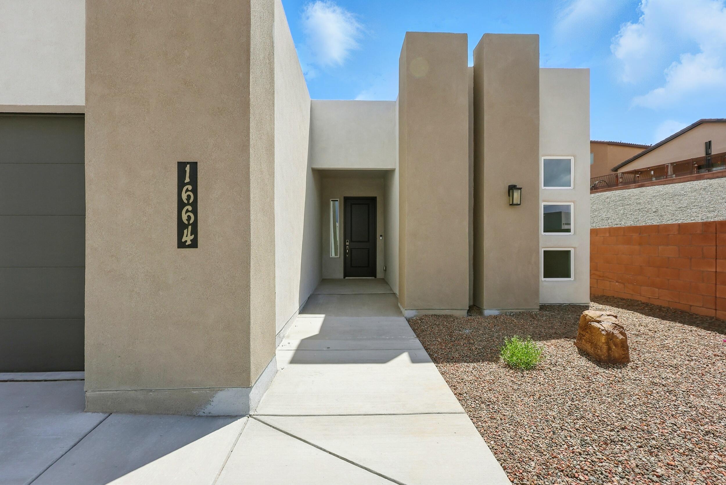 1664 TESORO Loop NW