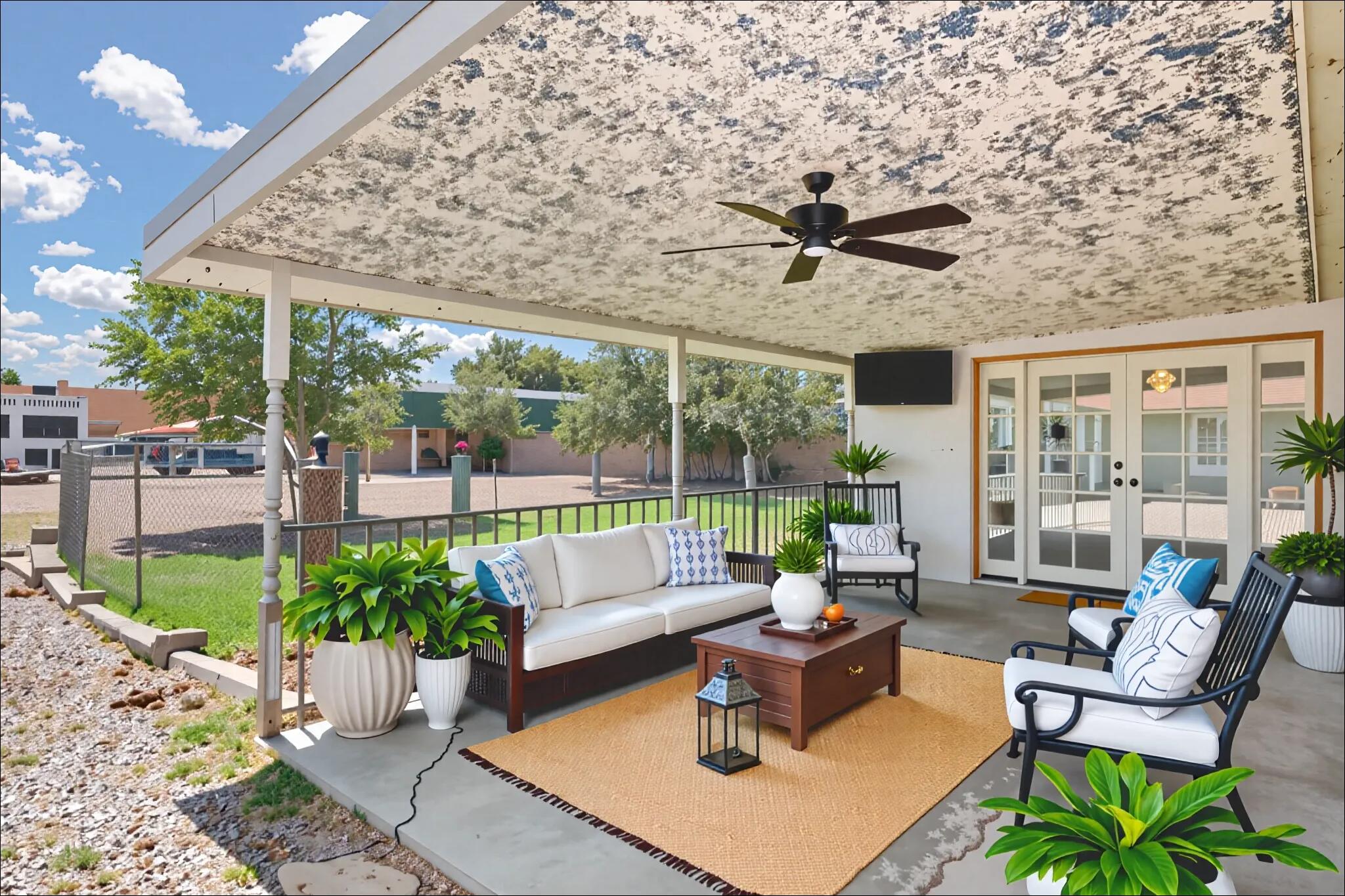 588 El Pueblo Road NW