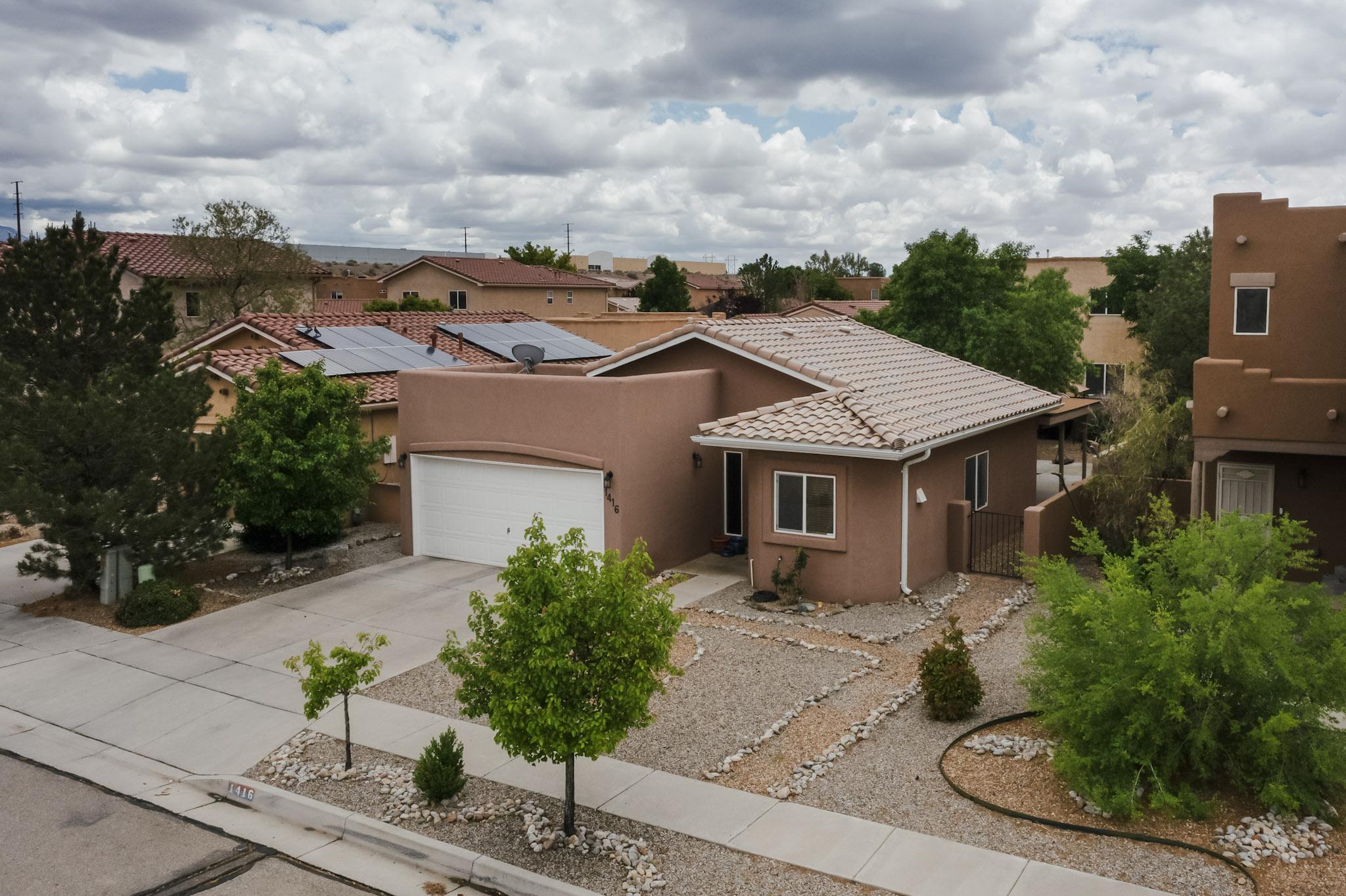 1416 BRIDLE WOOD Road NE