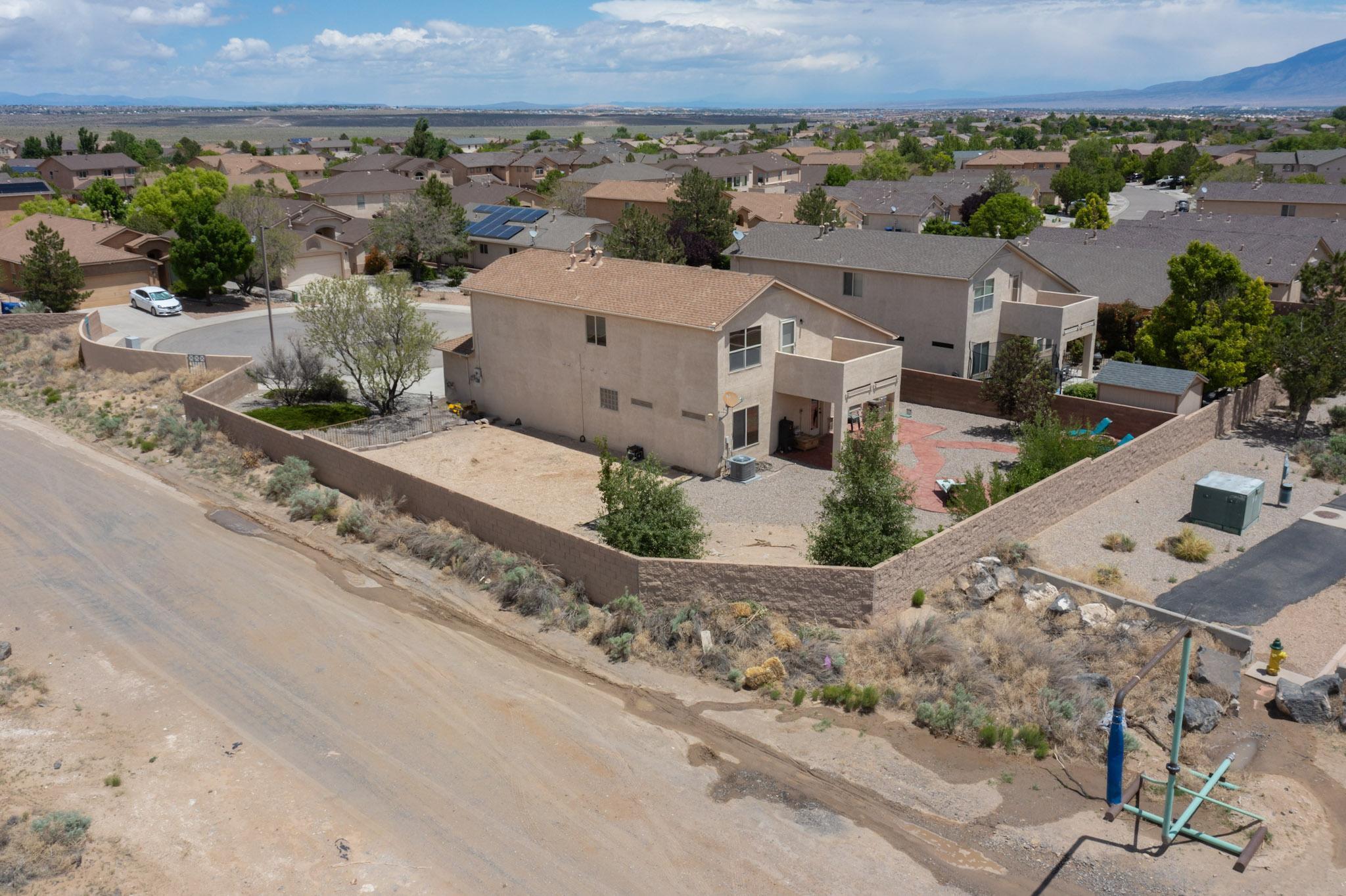 8164 LONG MESA Place NW