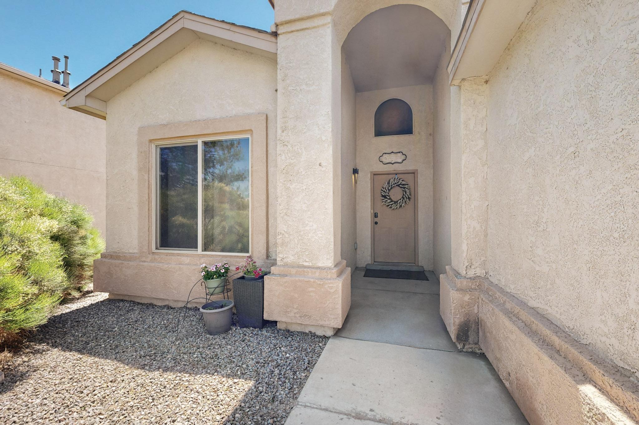 8164 LONG MESA Place NW