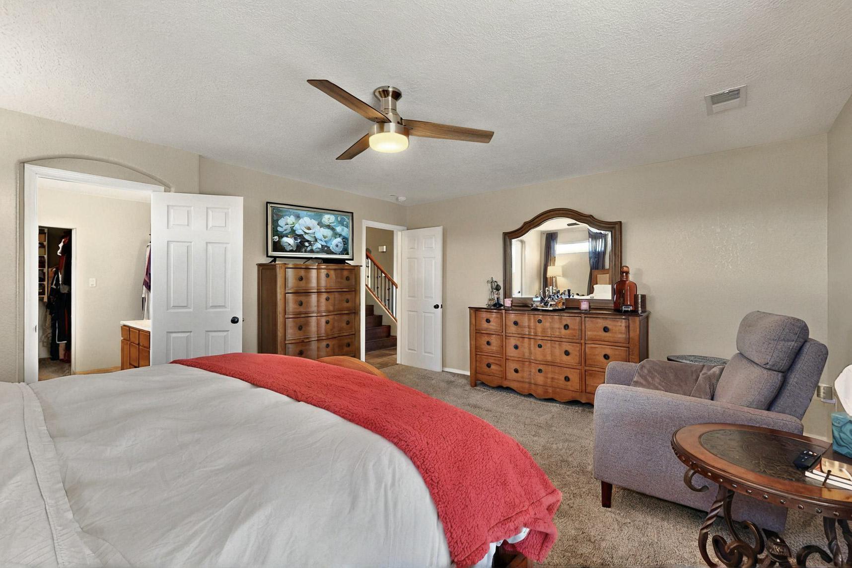 8164 LONG MESA Place NW