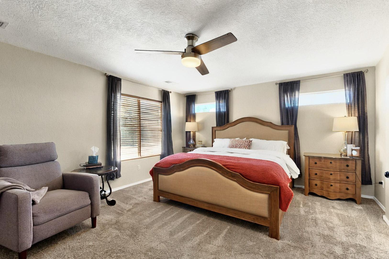 8164 LONG MESA Place NW