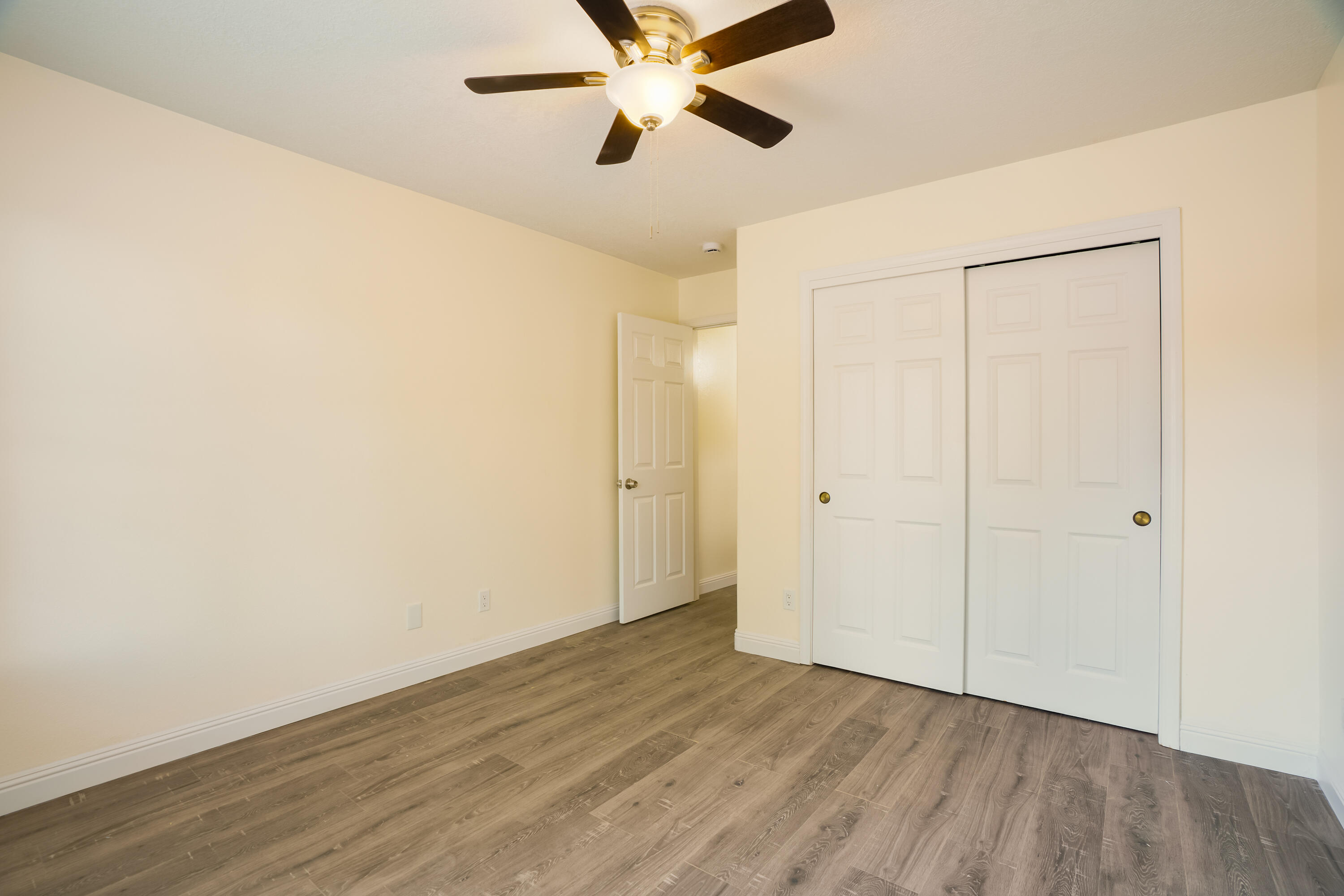 7113 AVIGNON Court NW