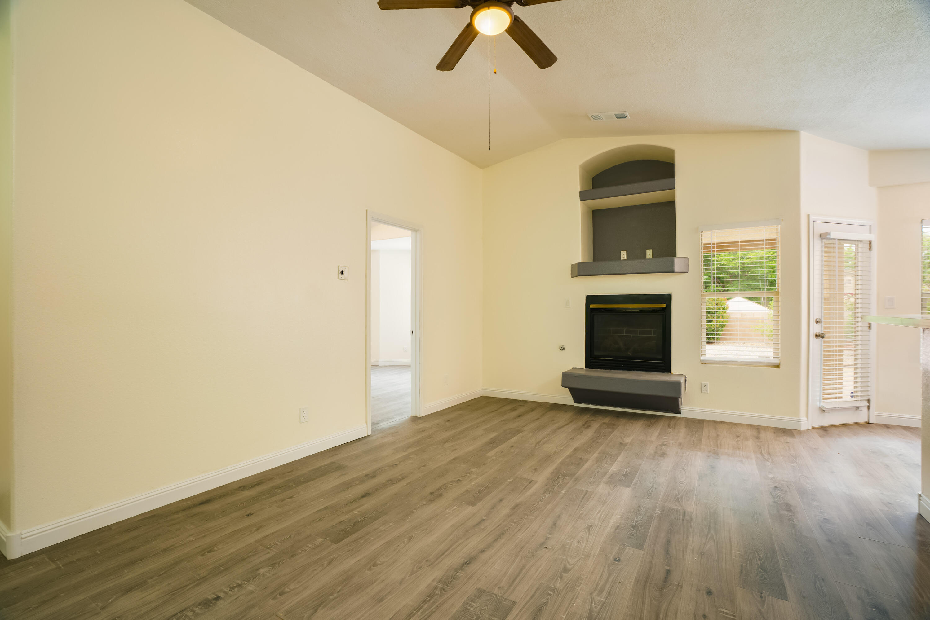 7113 AVIGNON Court NW