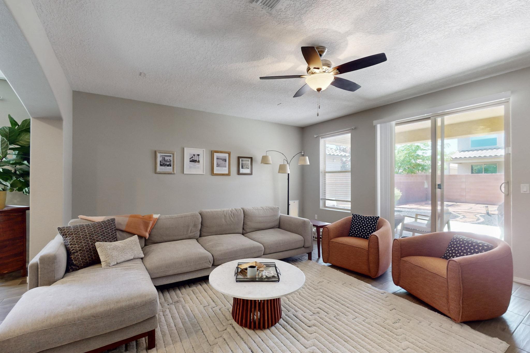 1923 REDONDO PEAK Drive NW