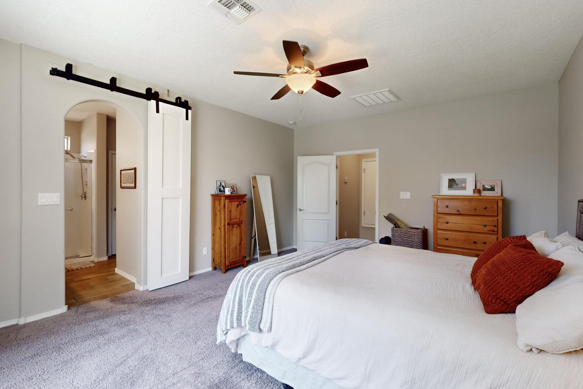 1923 REDONDO PEAK Drive NW