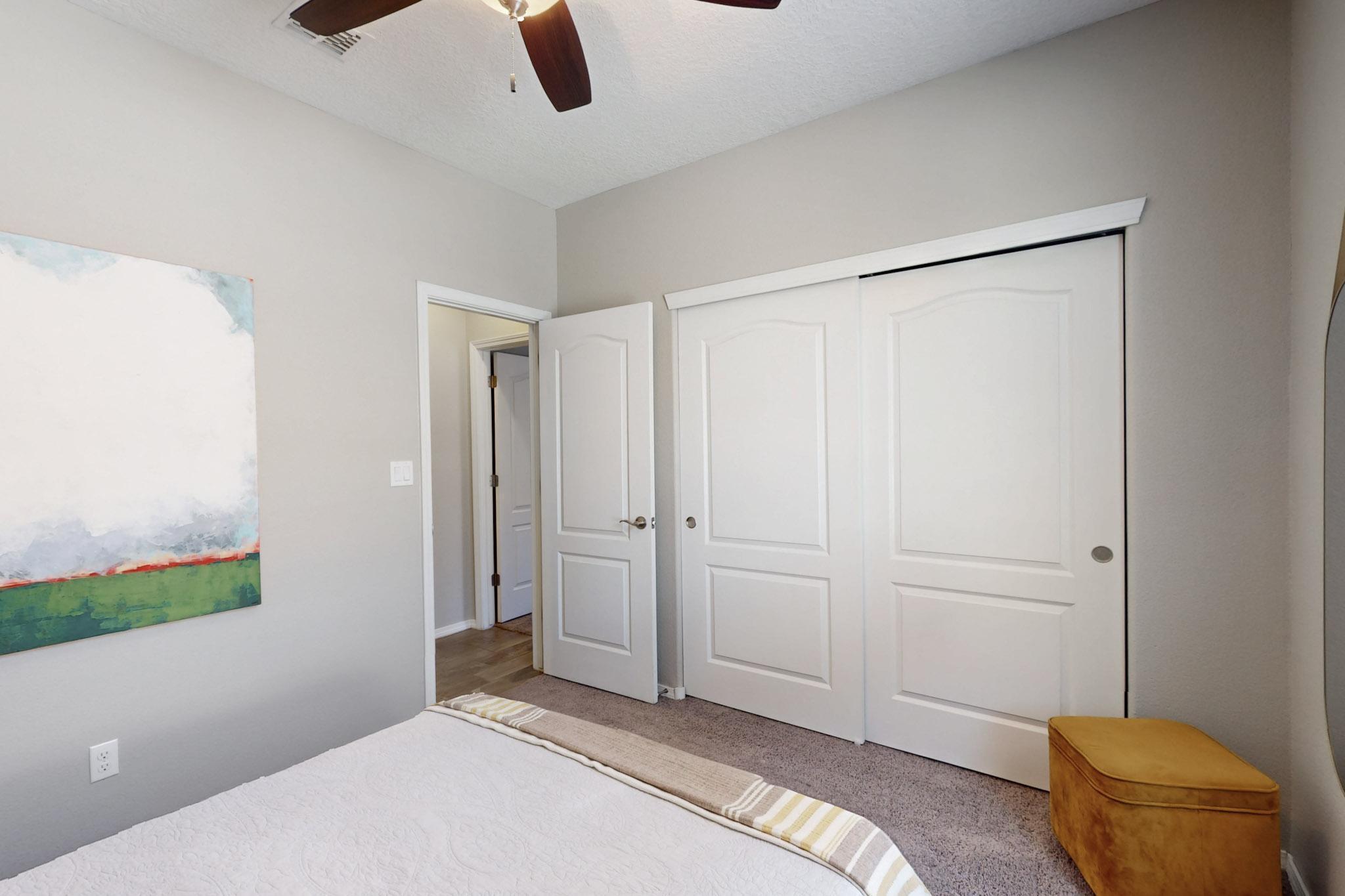 1923 REDONDO PEAK Drive NW