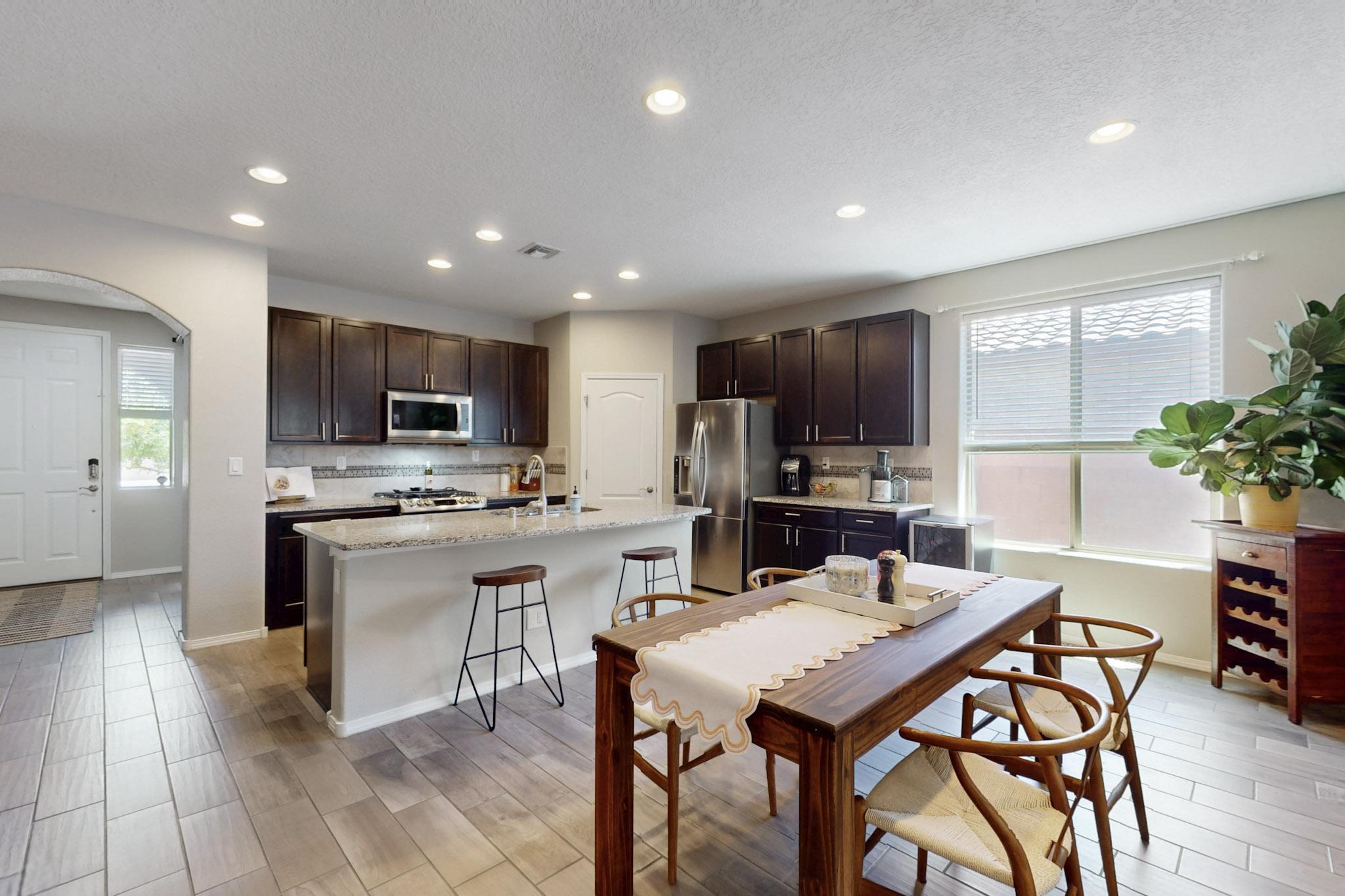 1923 REDONDO PEAK Drive NW