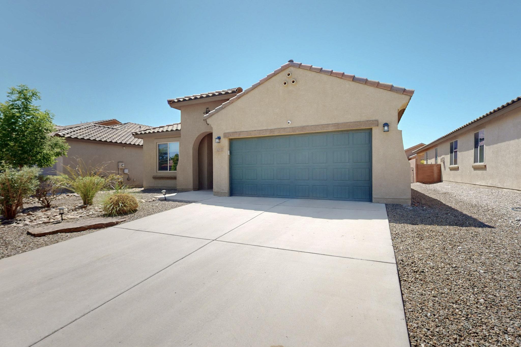 1923 REDONDO PEAK Drive NW