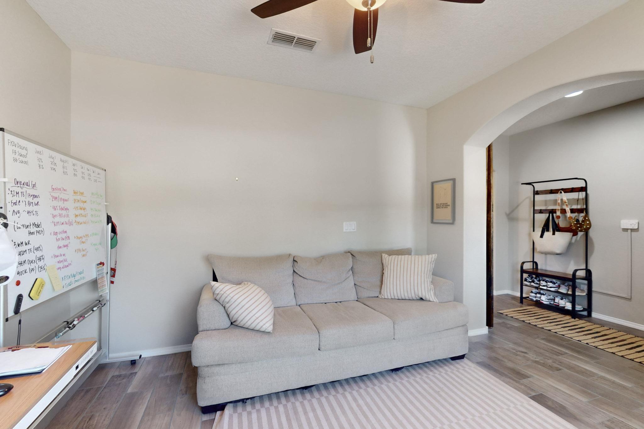 1923 REDONDO PEAK Drive NW