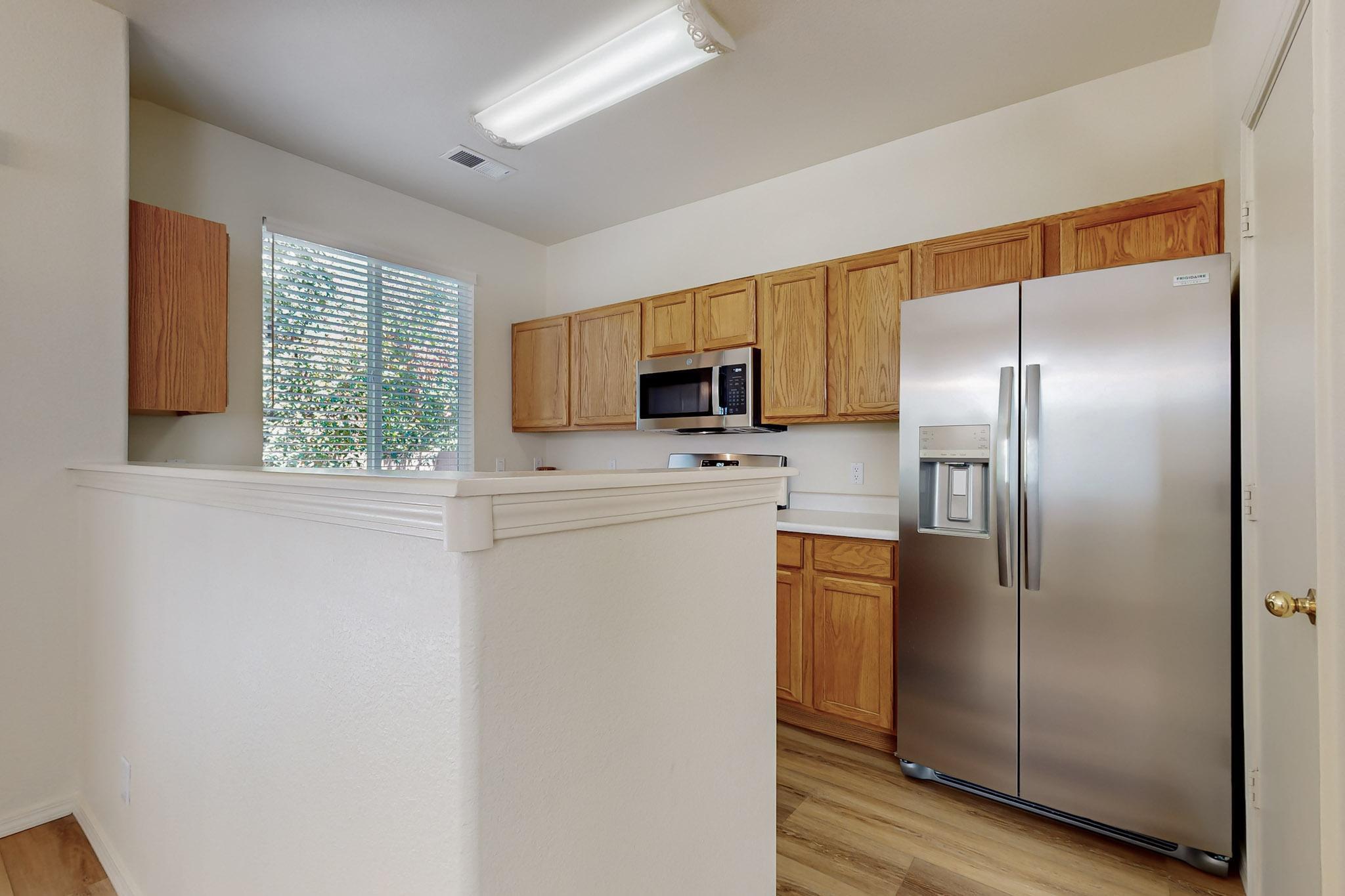 6501 SAN ANTONIO Drive NE 2702