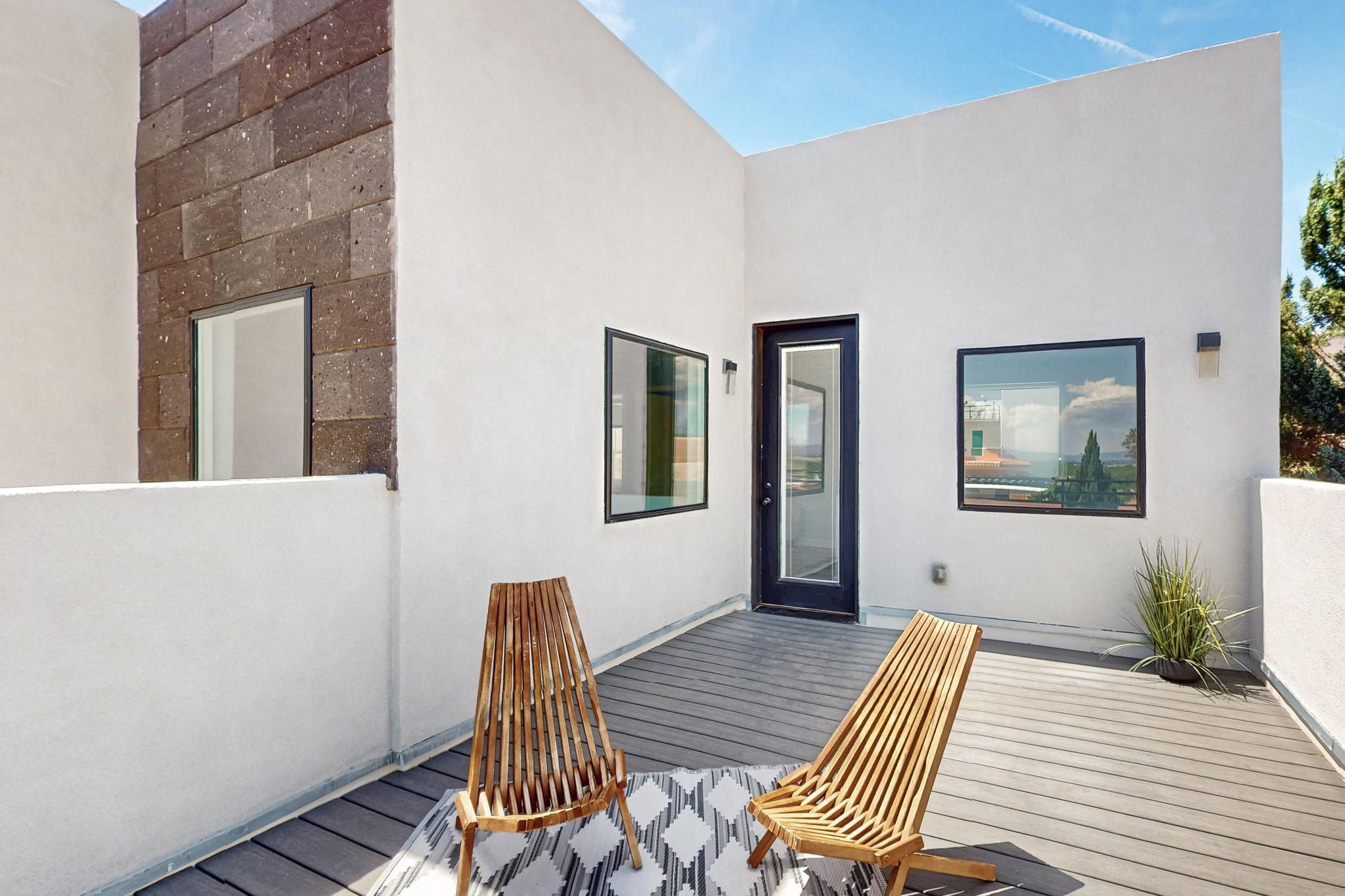 5227 APOLLO Drive NW