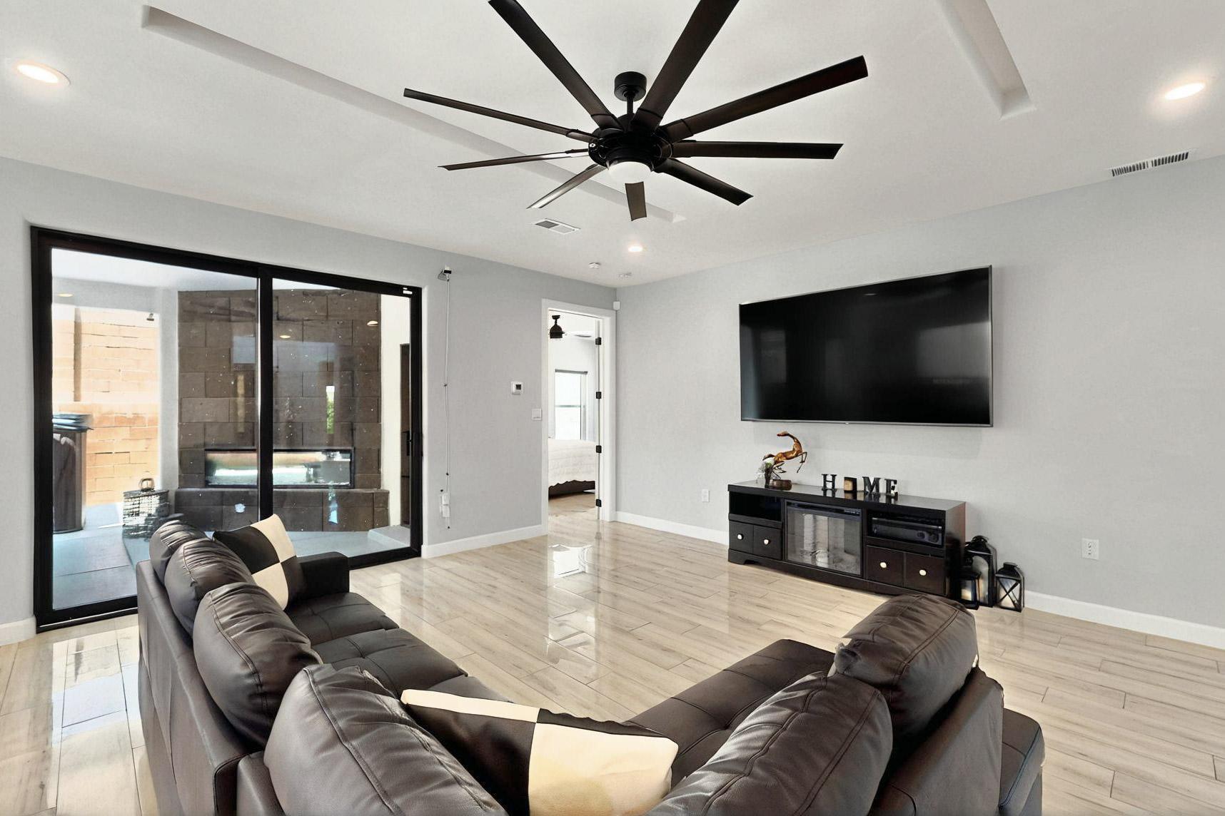 5227 APOLLO Drive NW