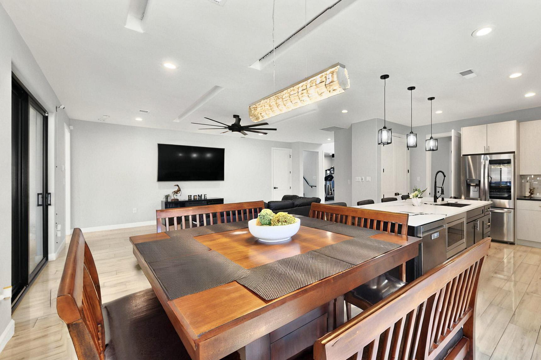 5227 APOLLO Drive NW