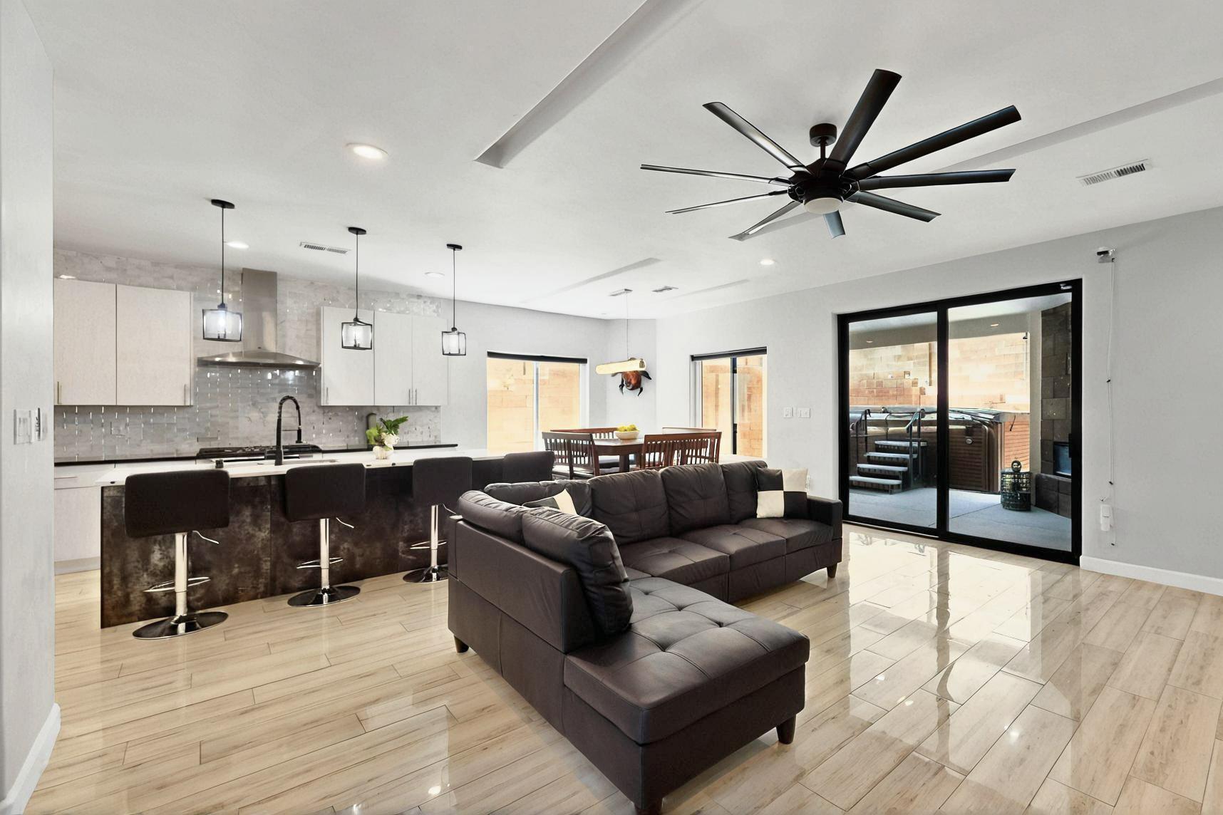 5227 APOLLO Drive NW