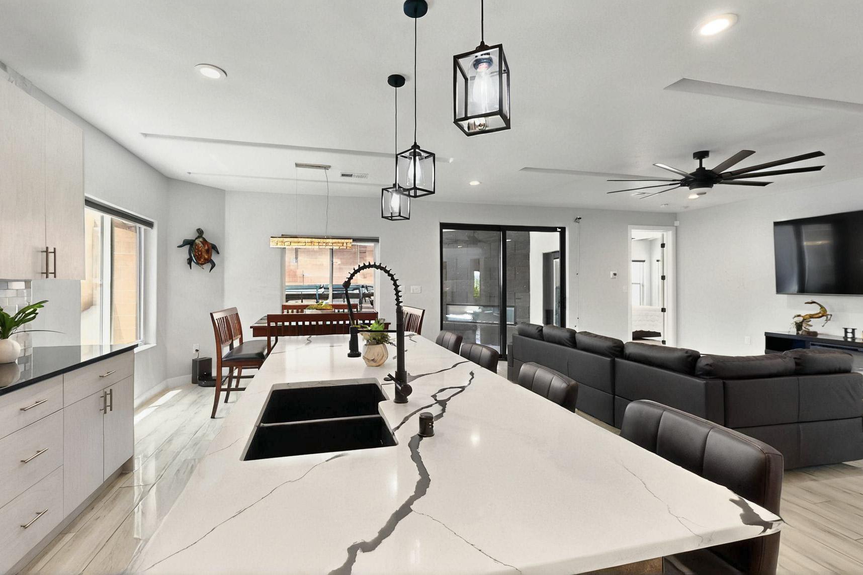 5227 APOLLO Drive NW