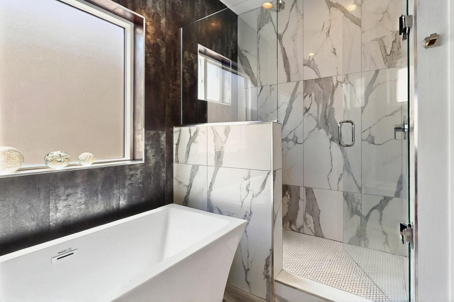 5227 APOLLO Drive NW