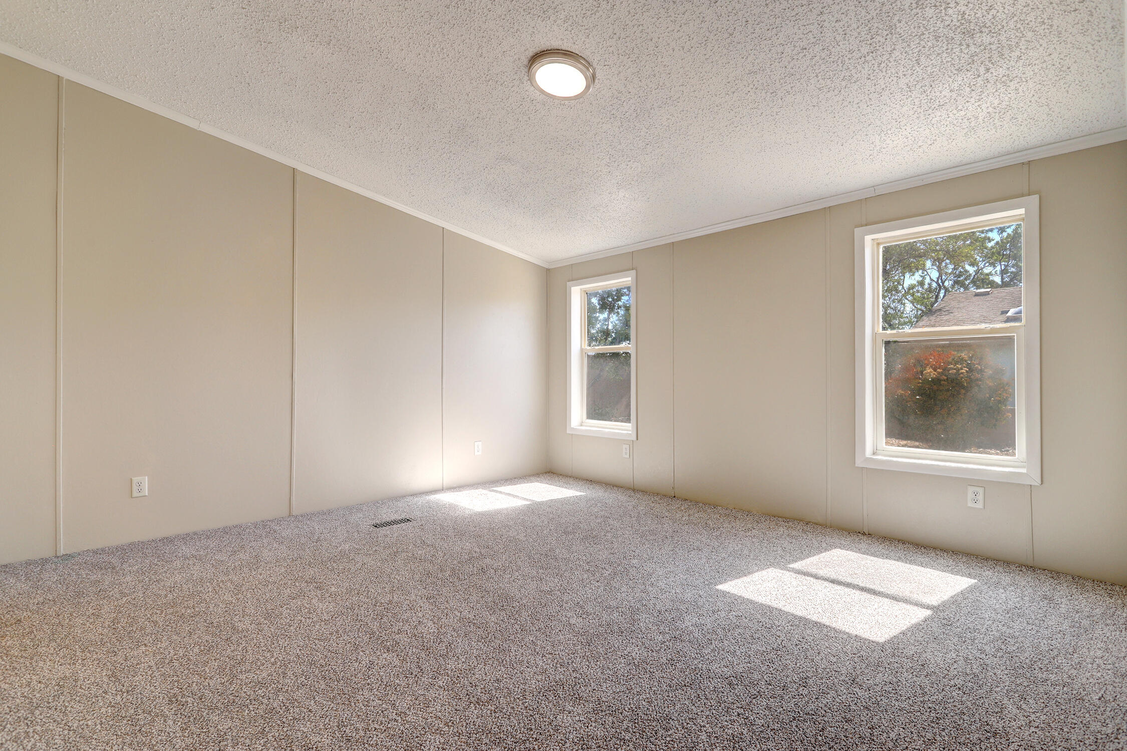 110 SUNRISE BLUFFS Drive