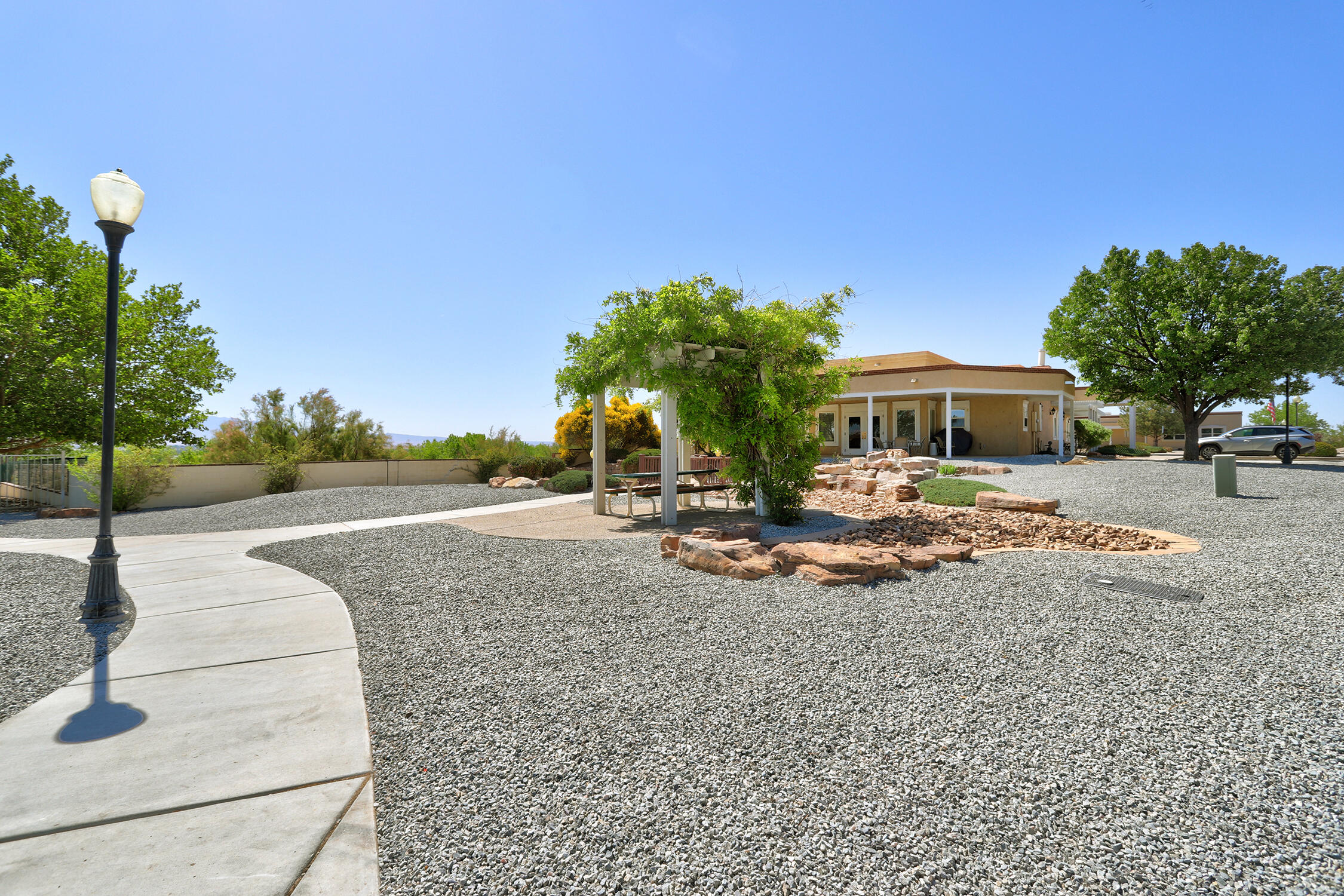 110 SUNRISE BLUFFS Drive